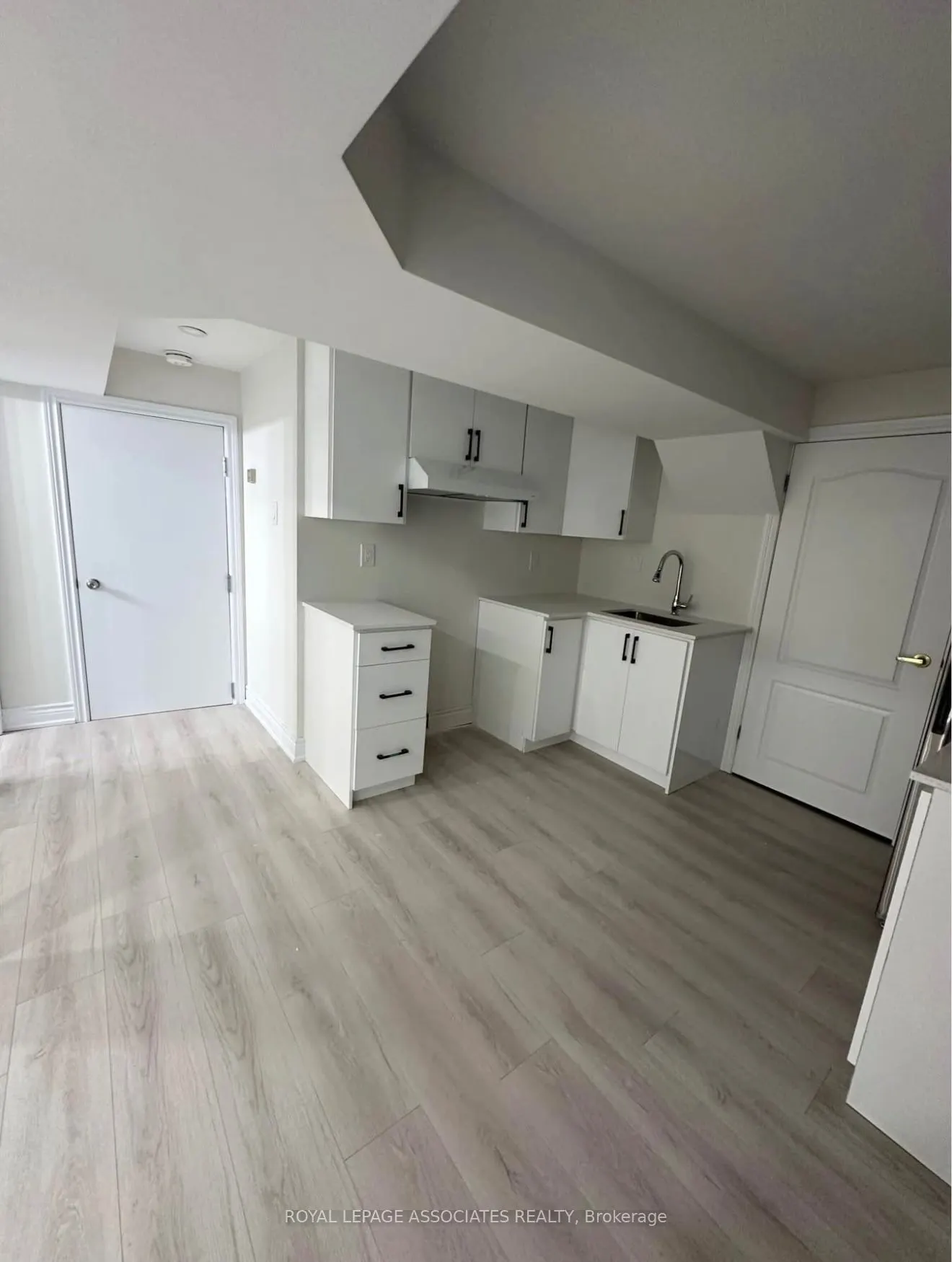 17 Leeward Drive, #BSMT
