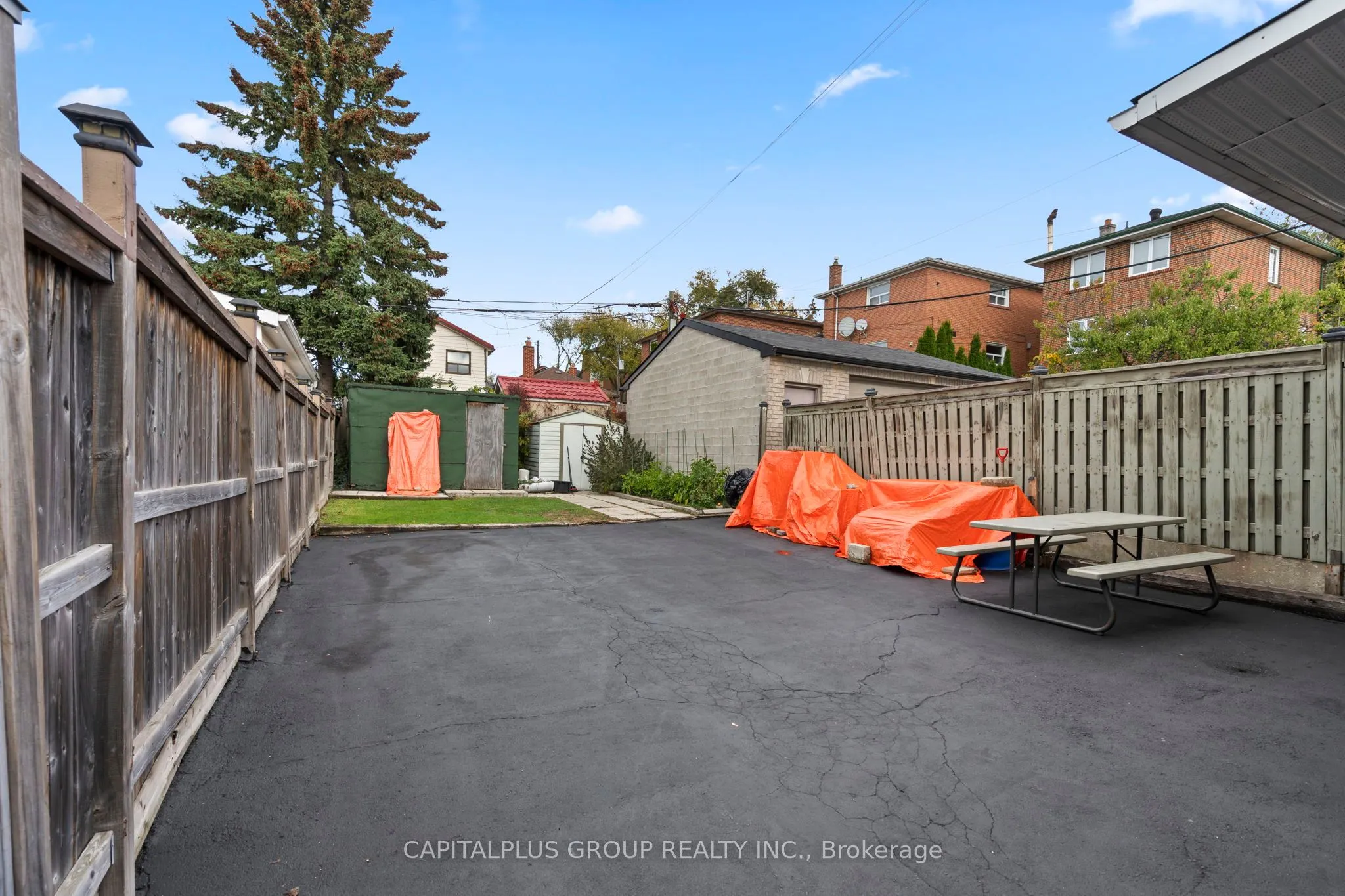 20 Kersdale Avenue