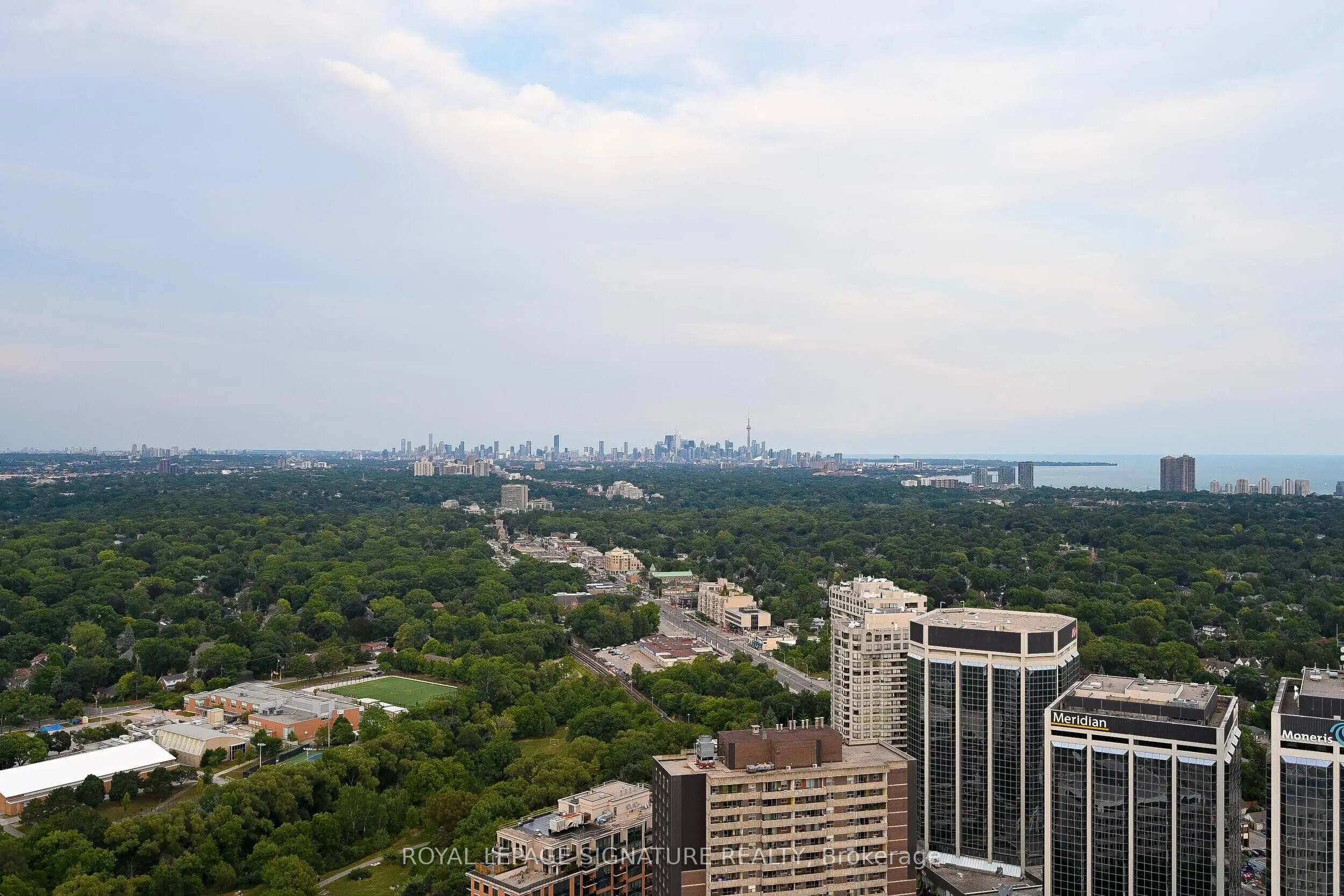 7 Mabelle Avenue, #4304