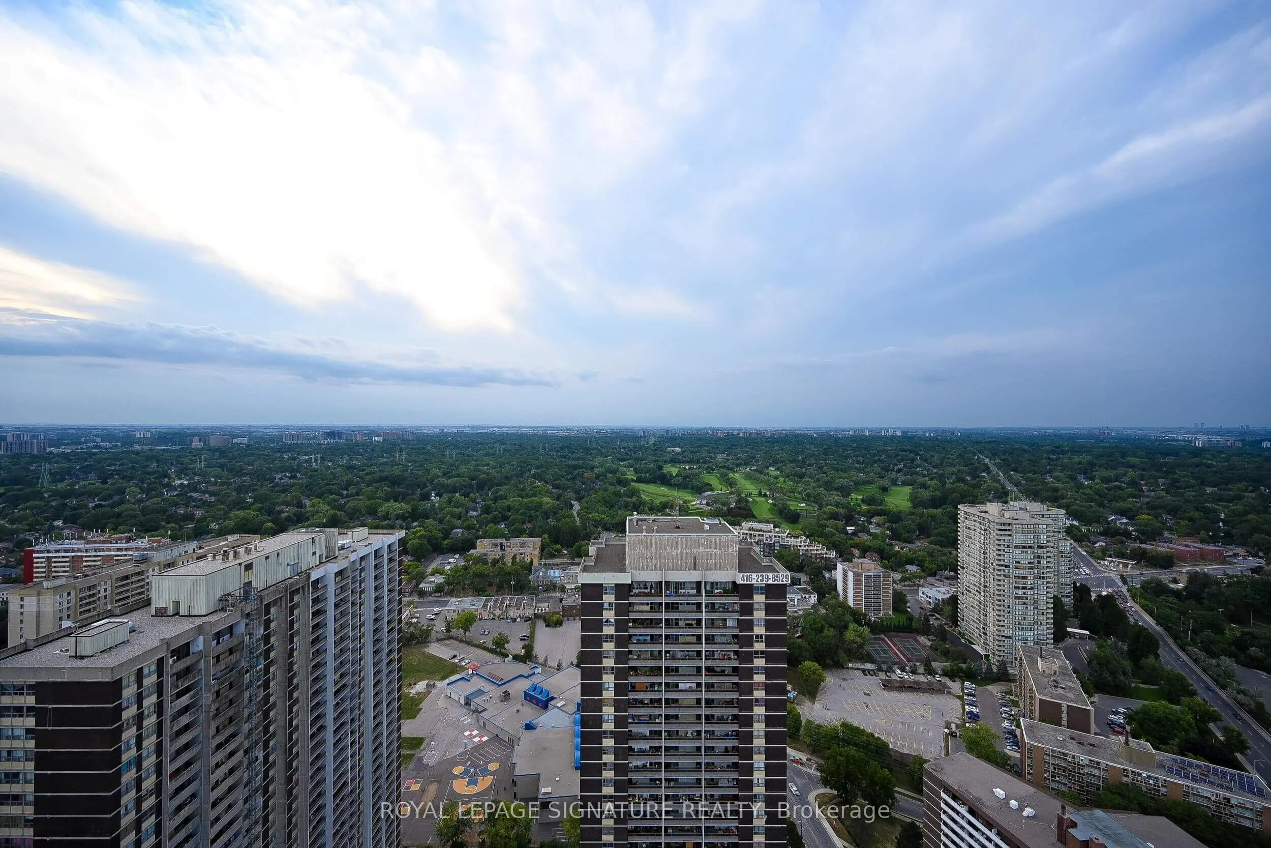 7 Mabelle Avenue, #4304
