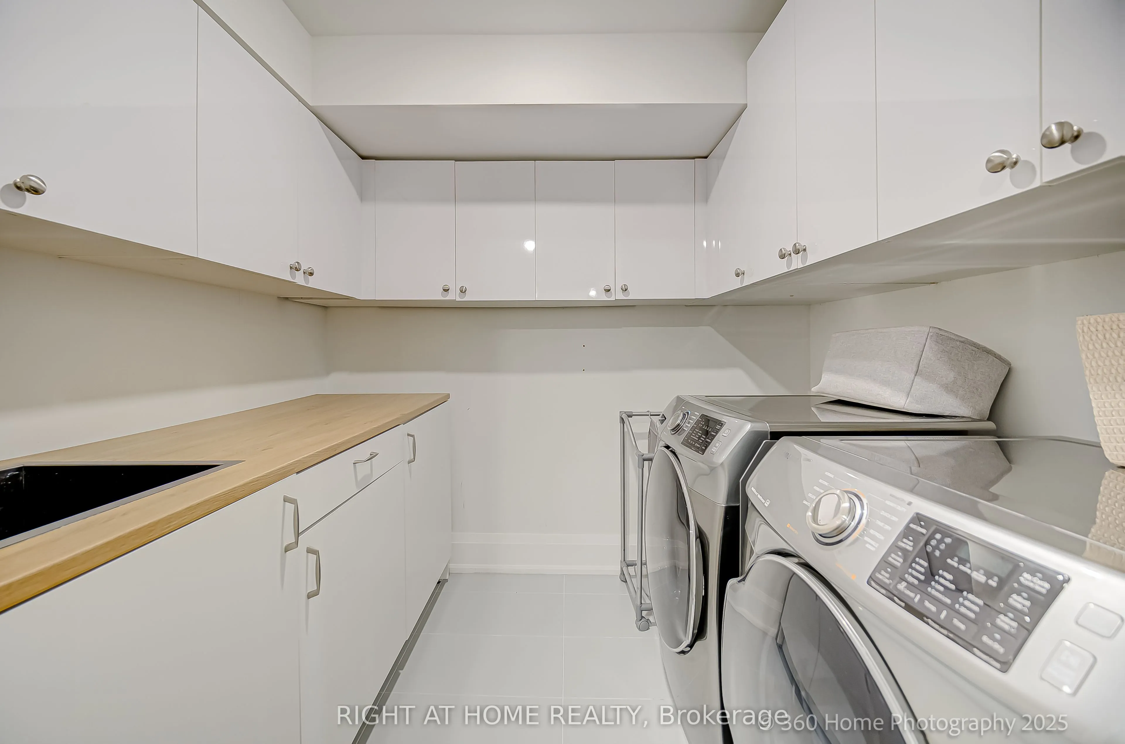 238 Renforth Drive