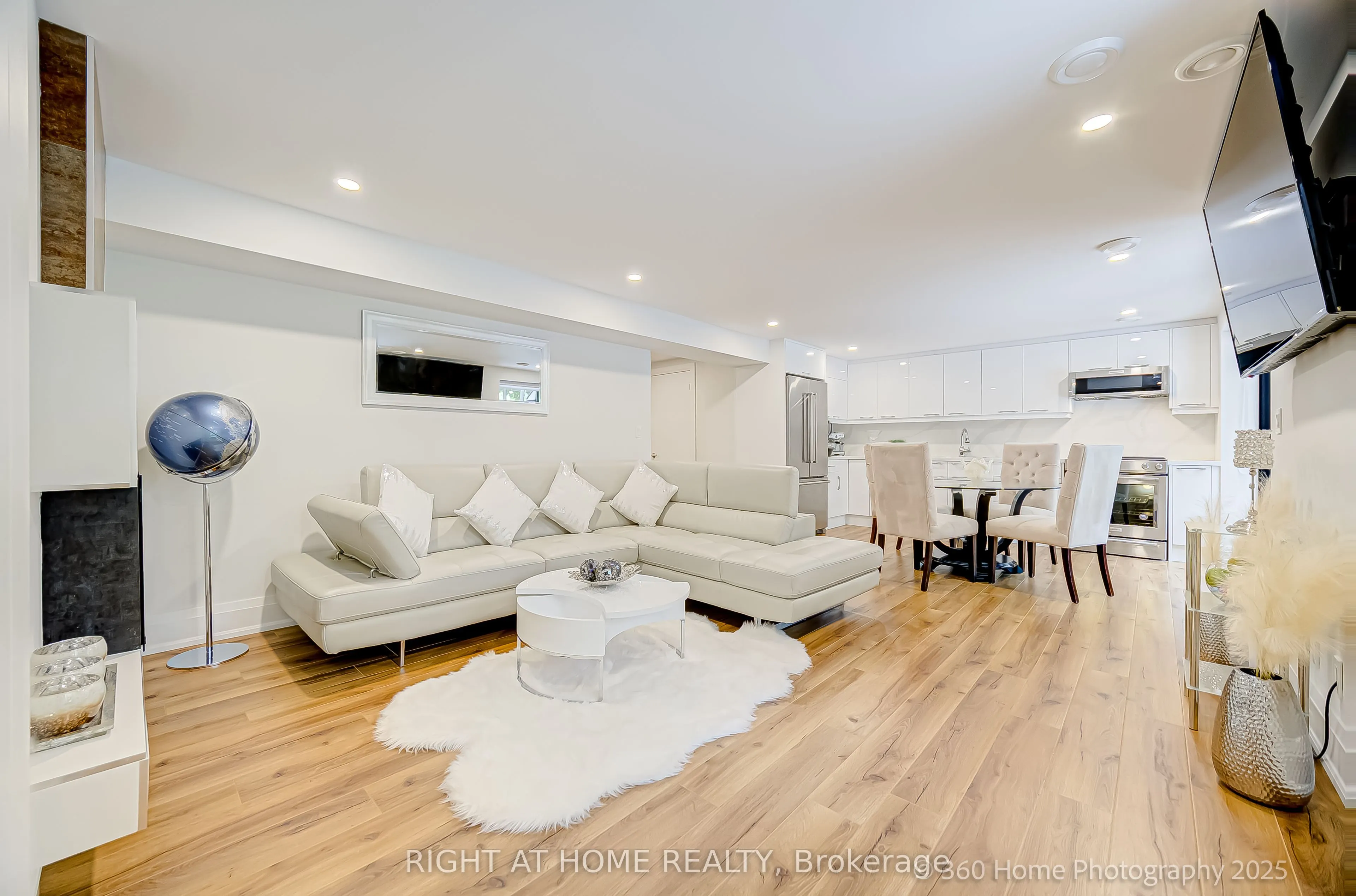 238 Renforth Drive