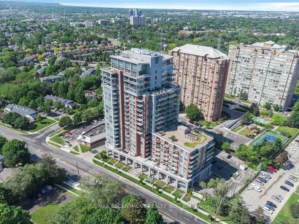 551 MAPLE Avenue, #1305