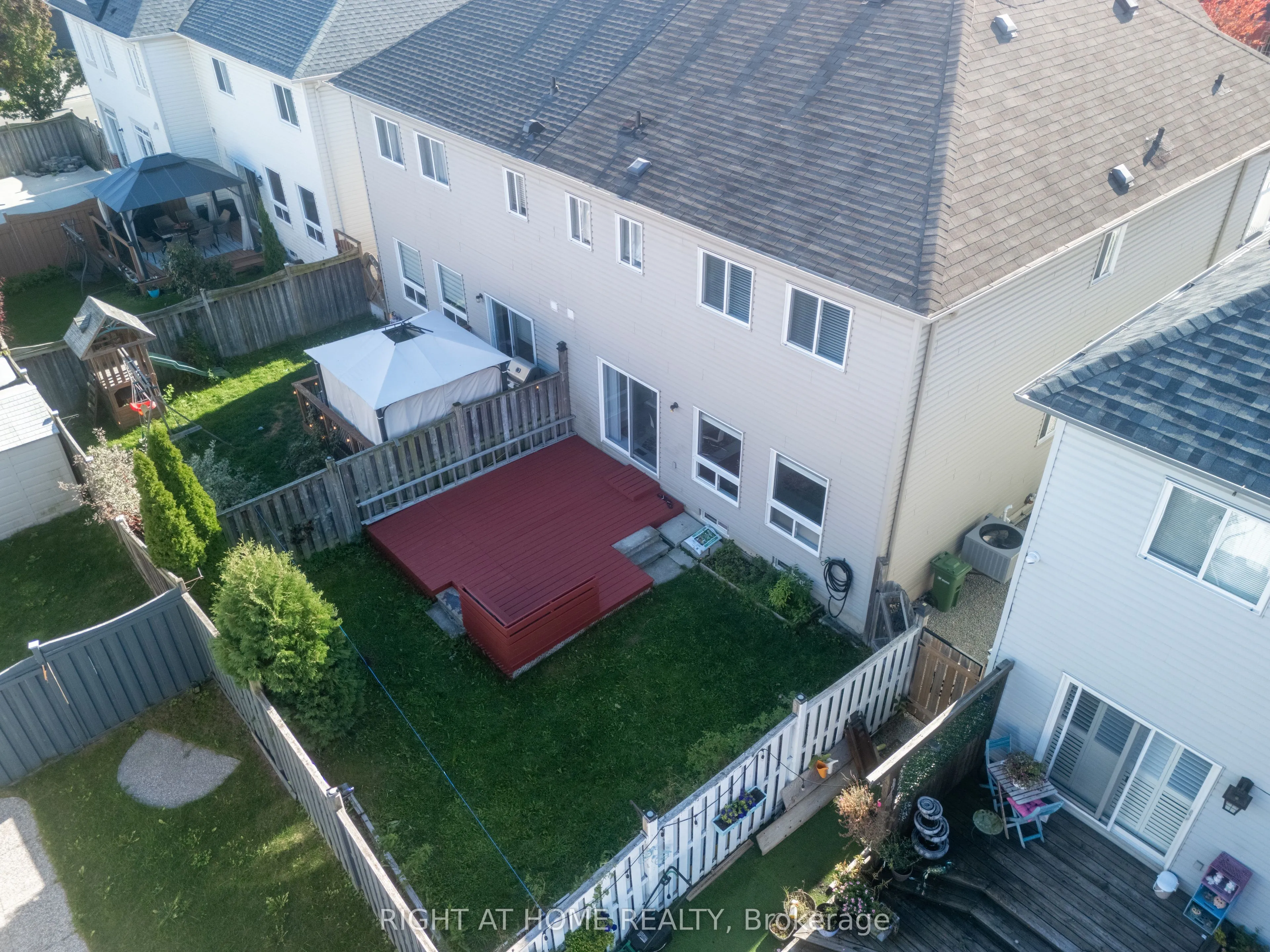 1107 Bonin Crescent