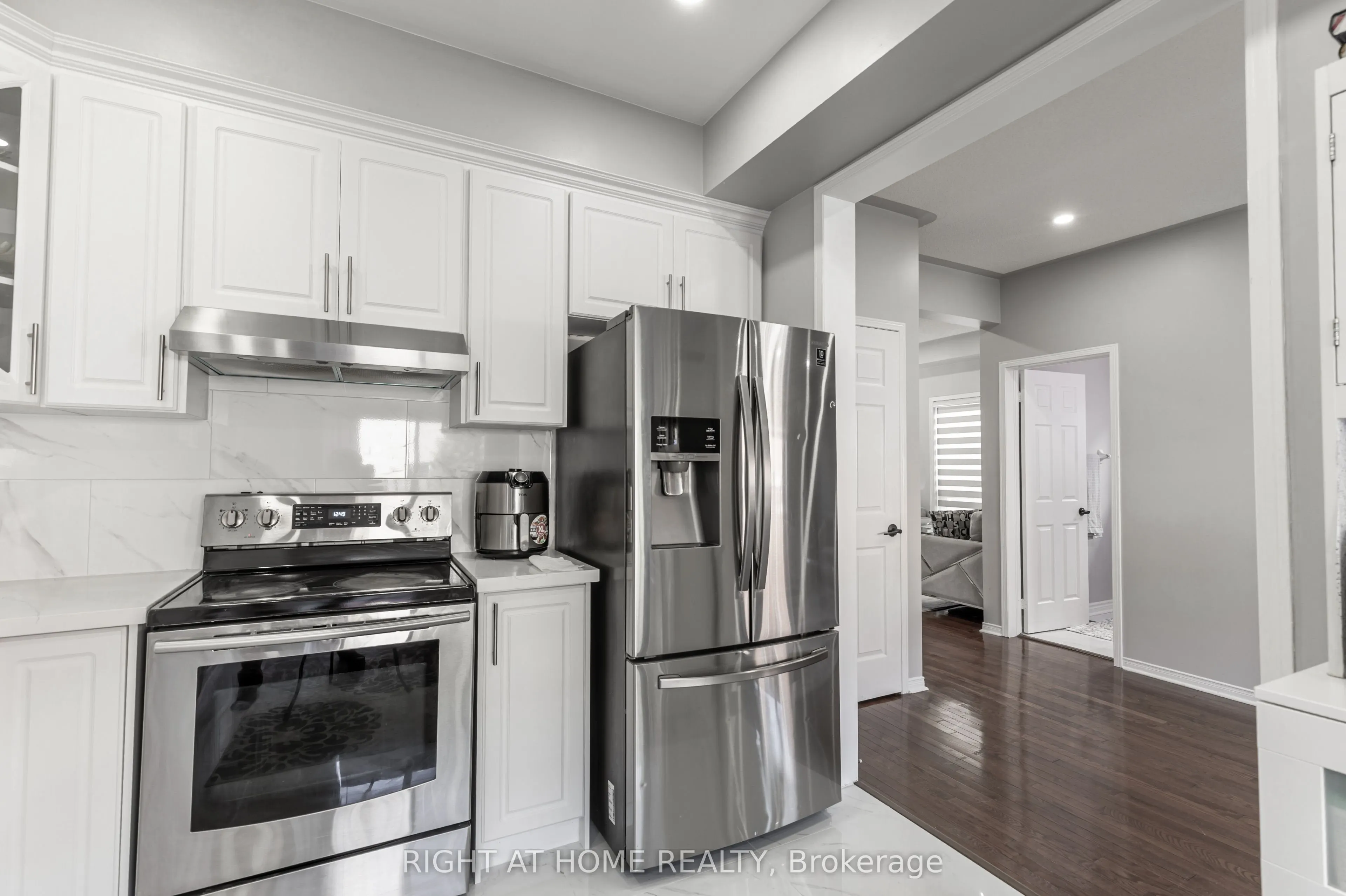 1107 Bonin Crescent