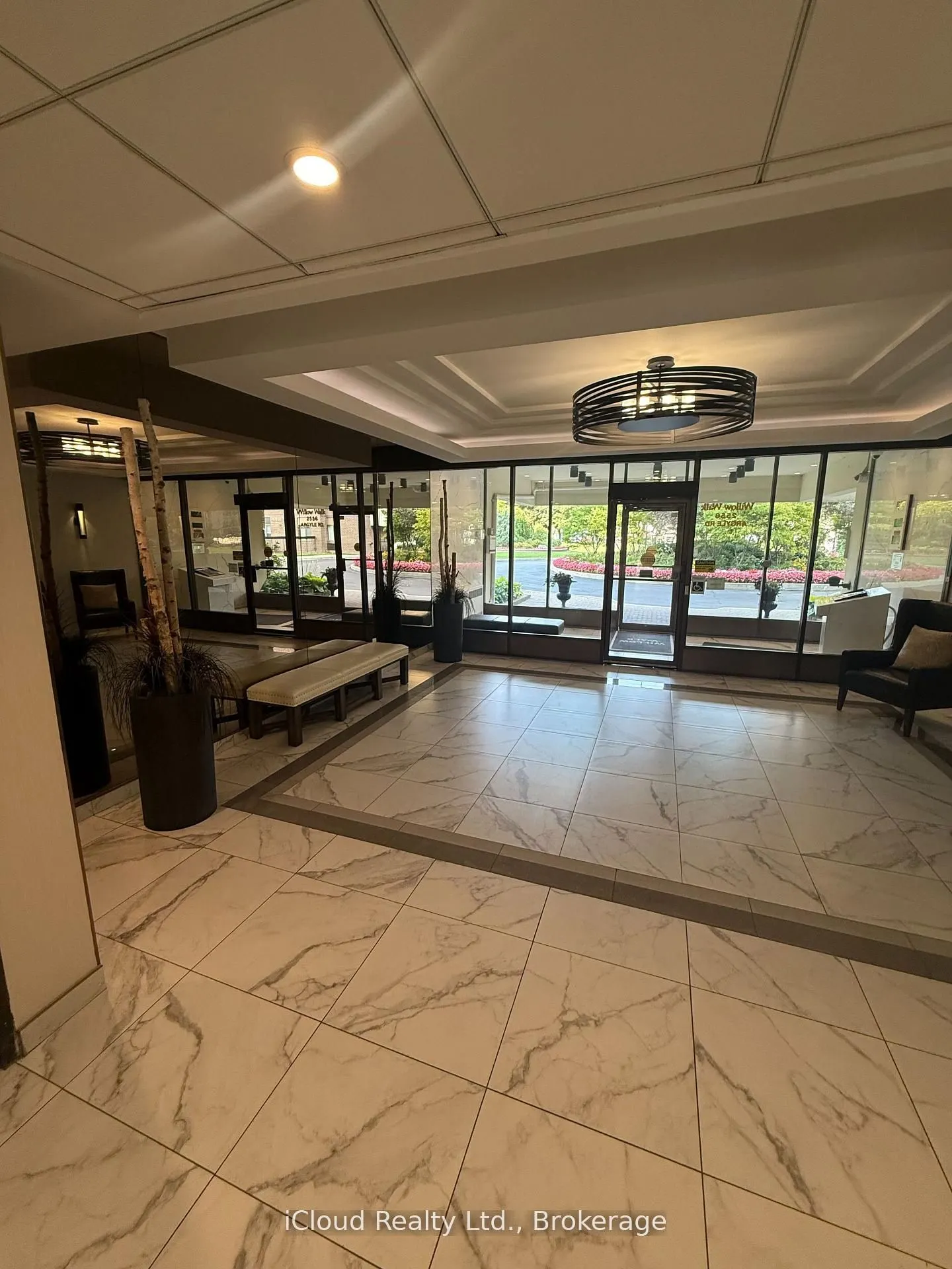 2556 Argyle Road, #703