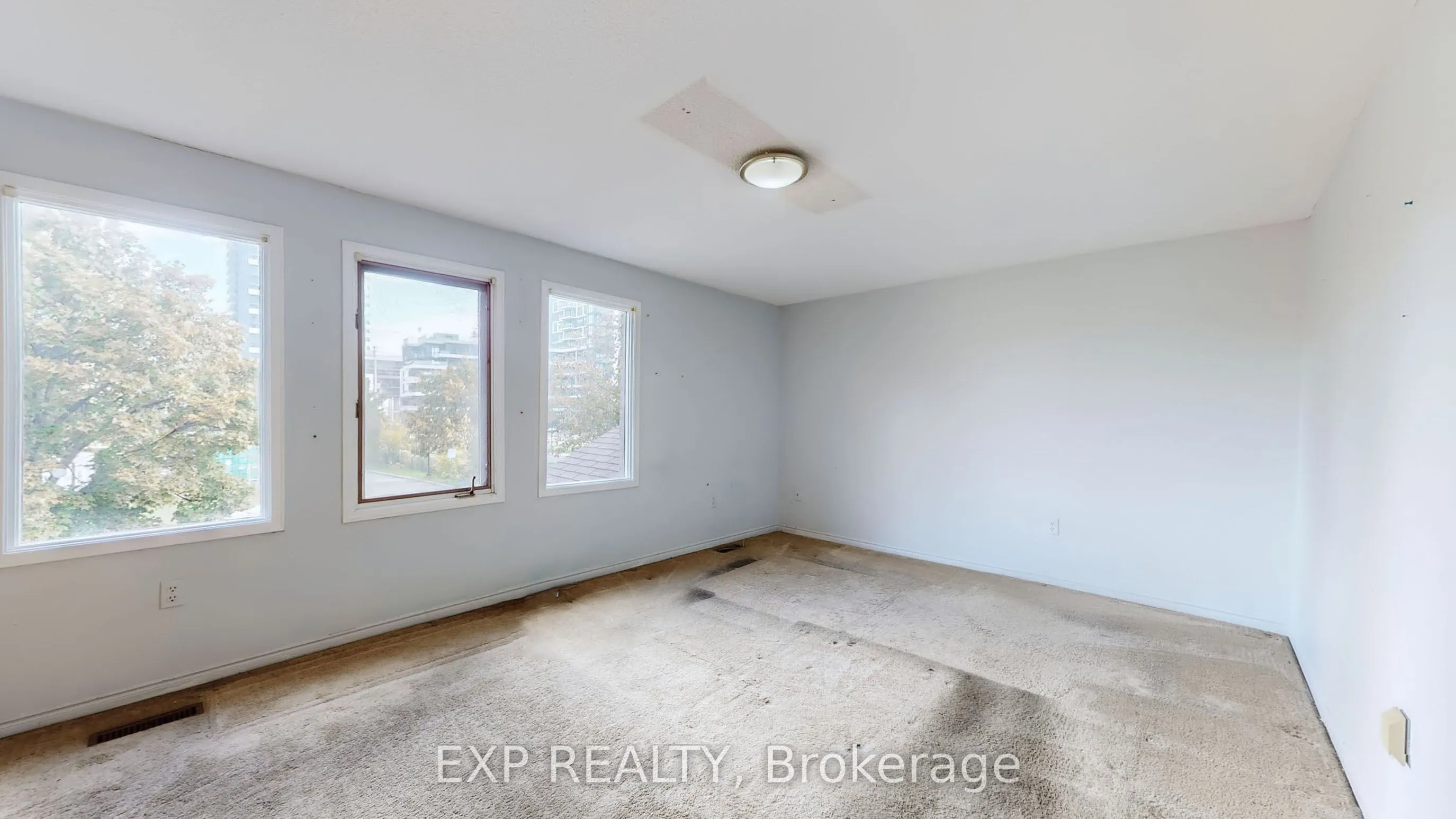 5023 Salishan Circle