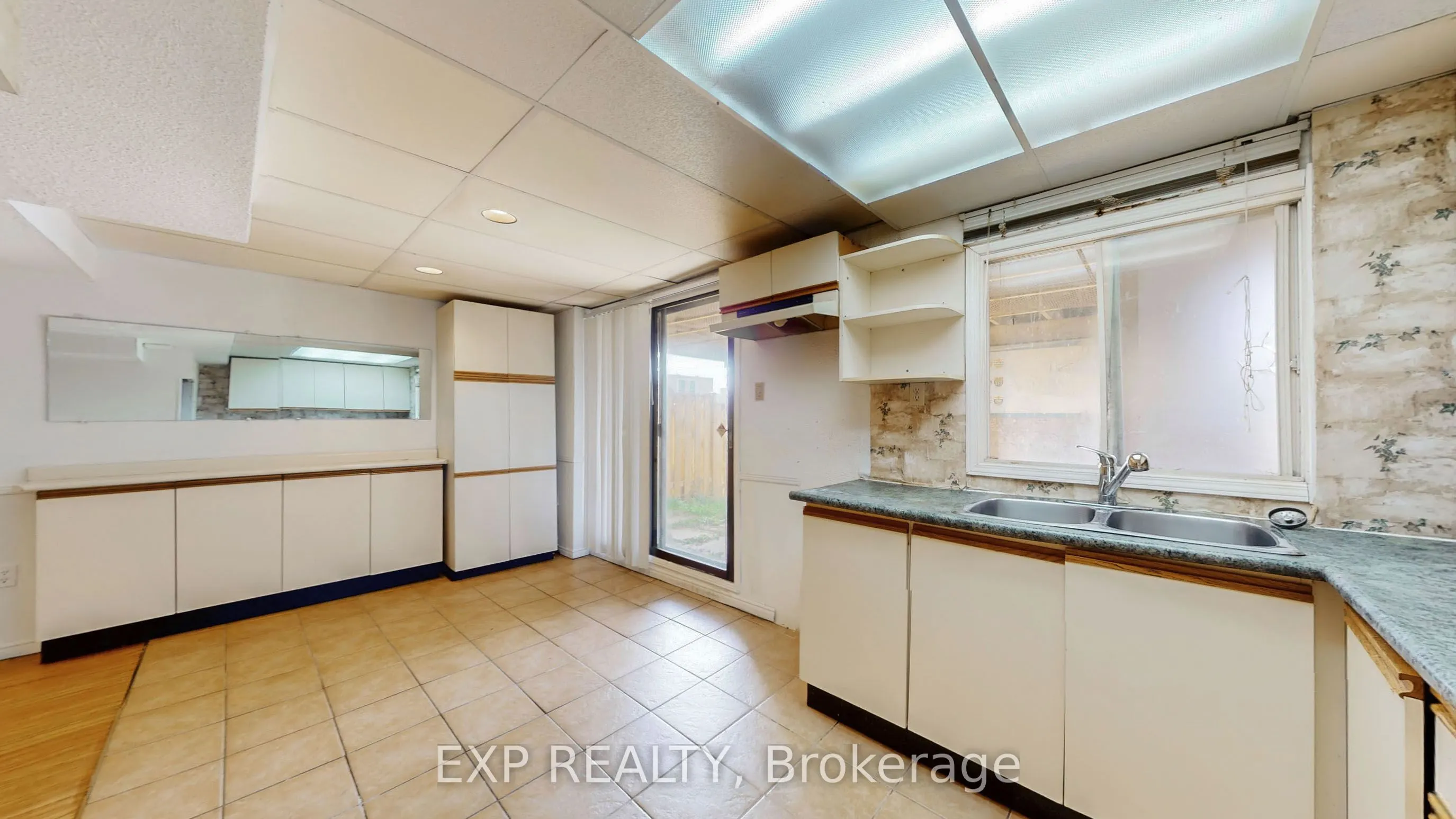 5023 Salishan Circle