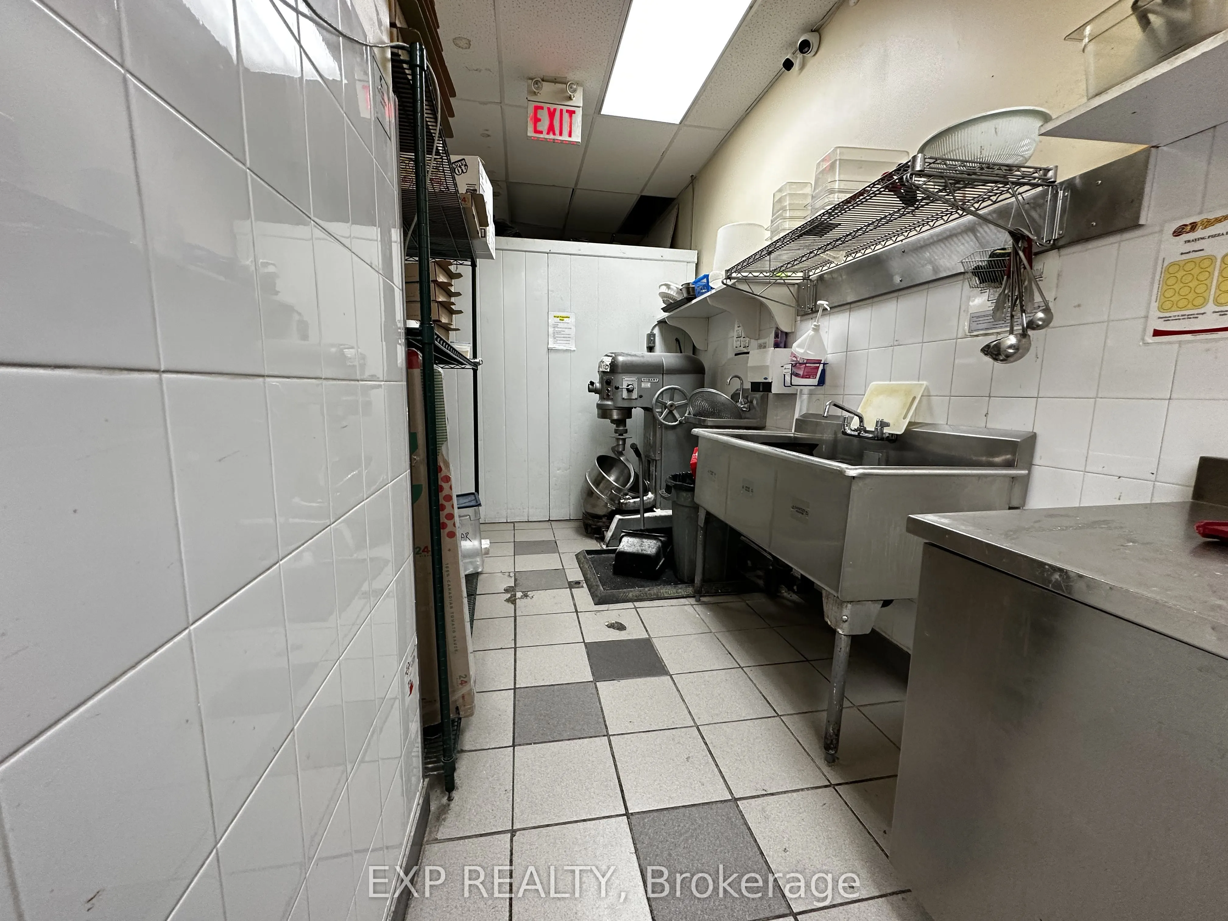 1125 Bloor Street, #17