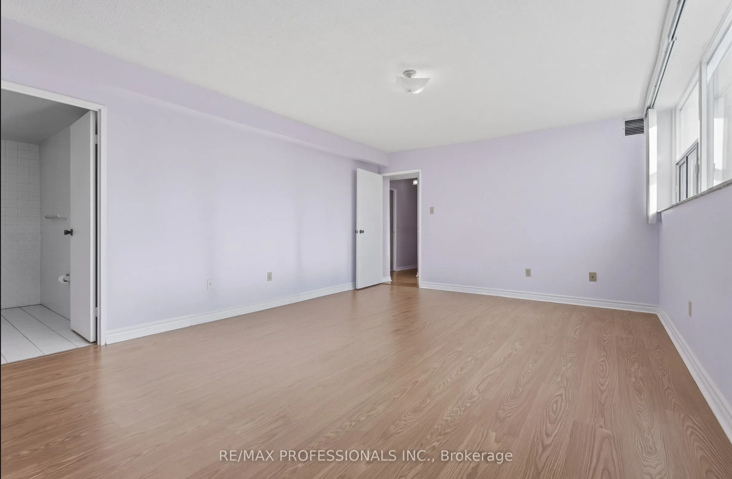 2130 Weston Road, #405