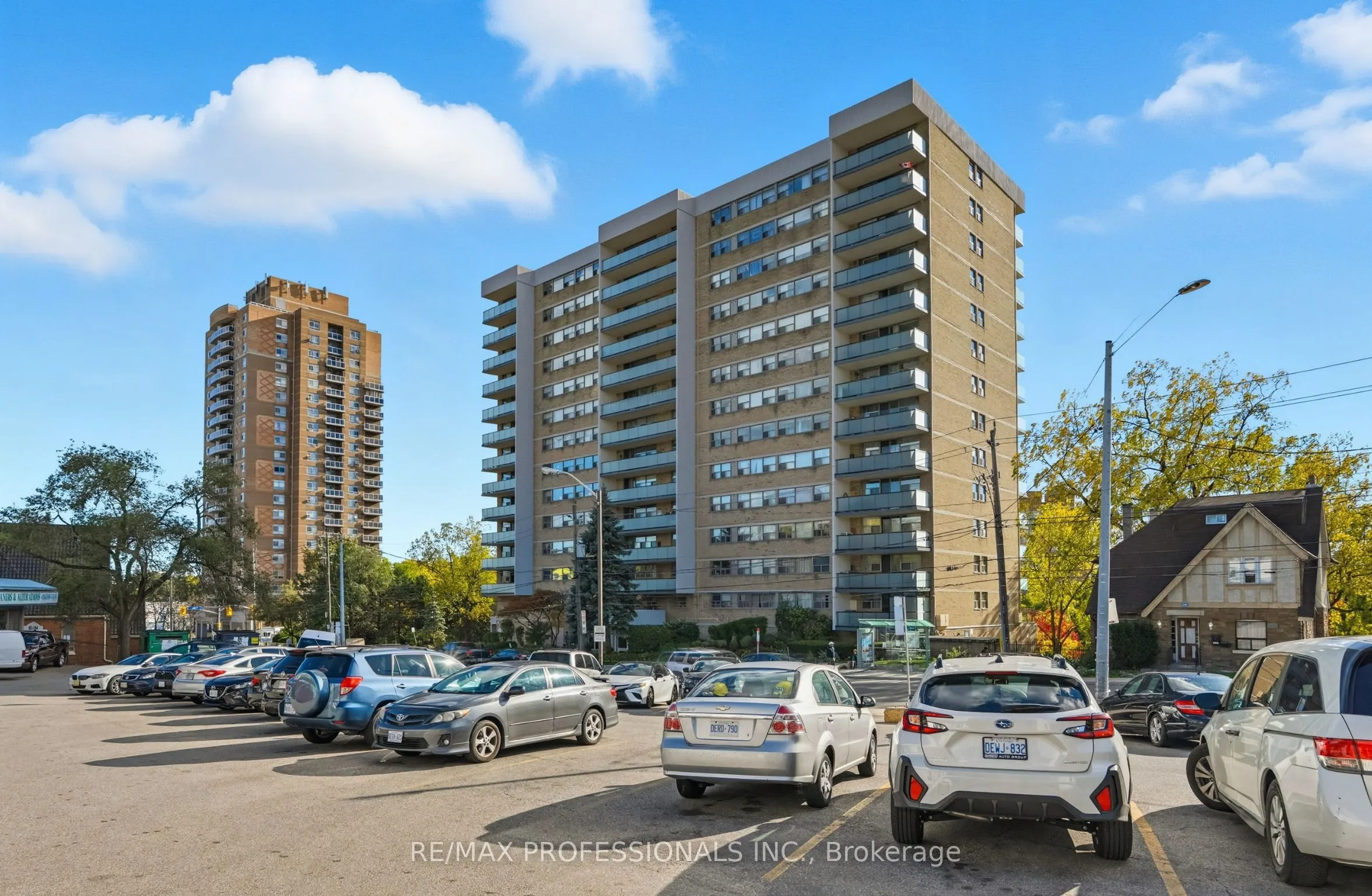 2130 Weston Road, #405