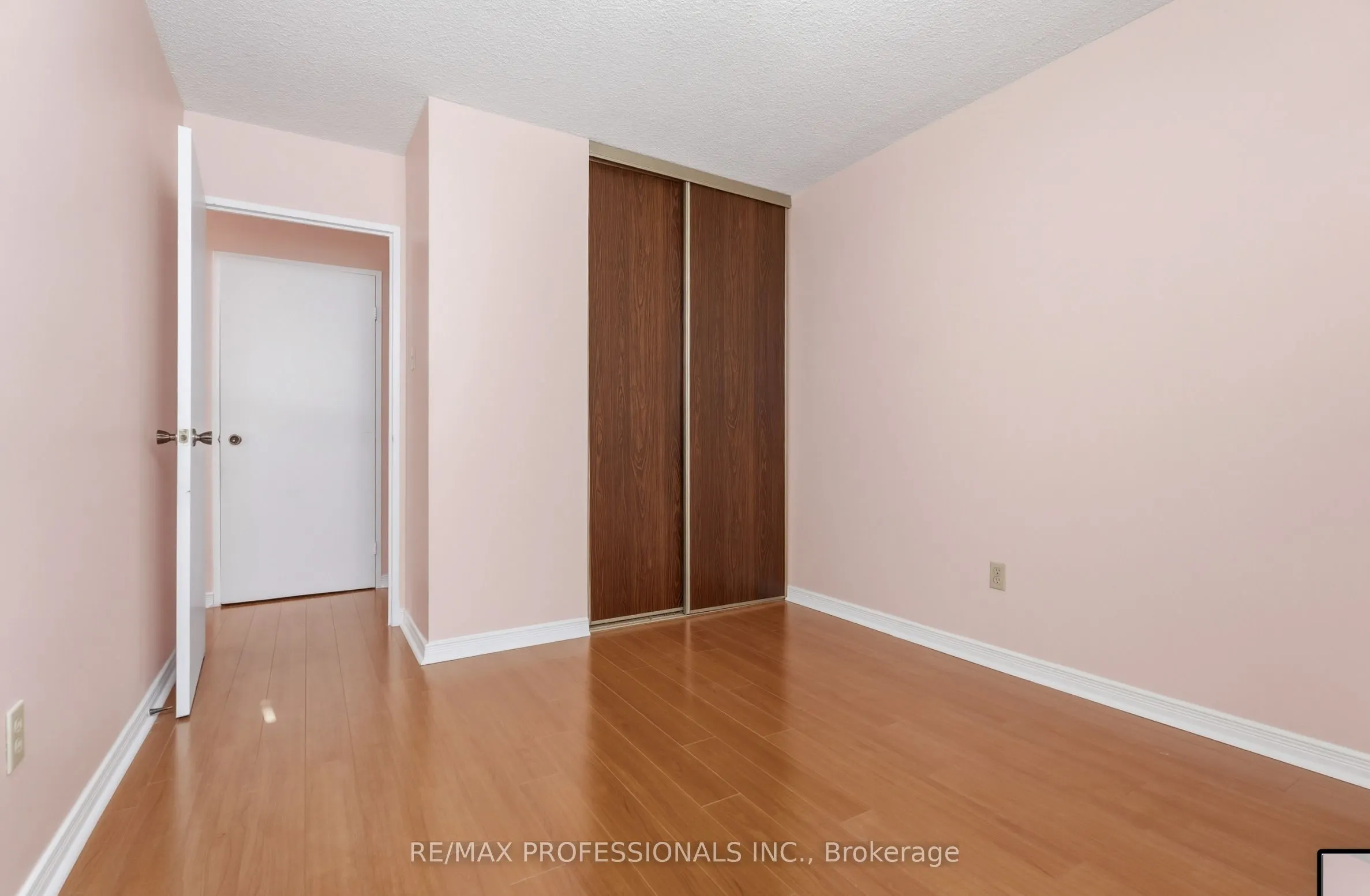 2130 Weston Road, #405