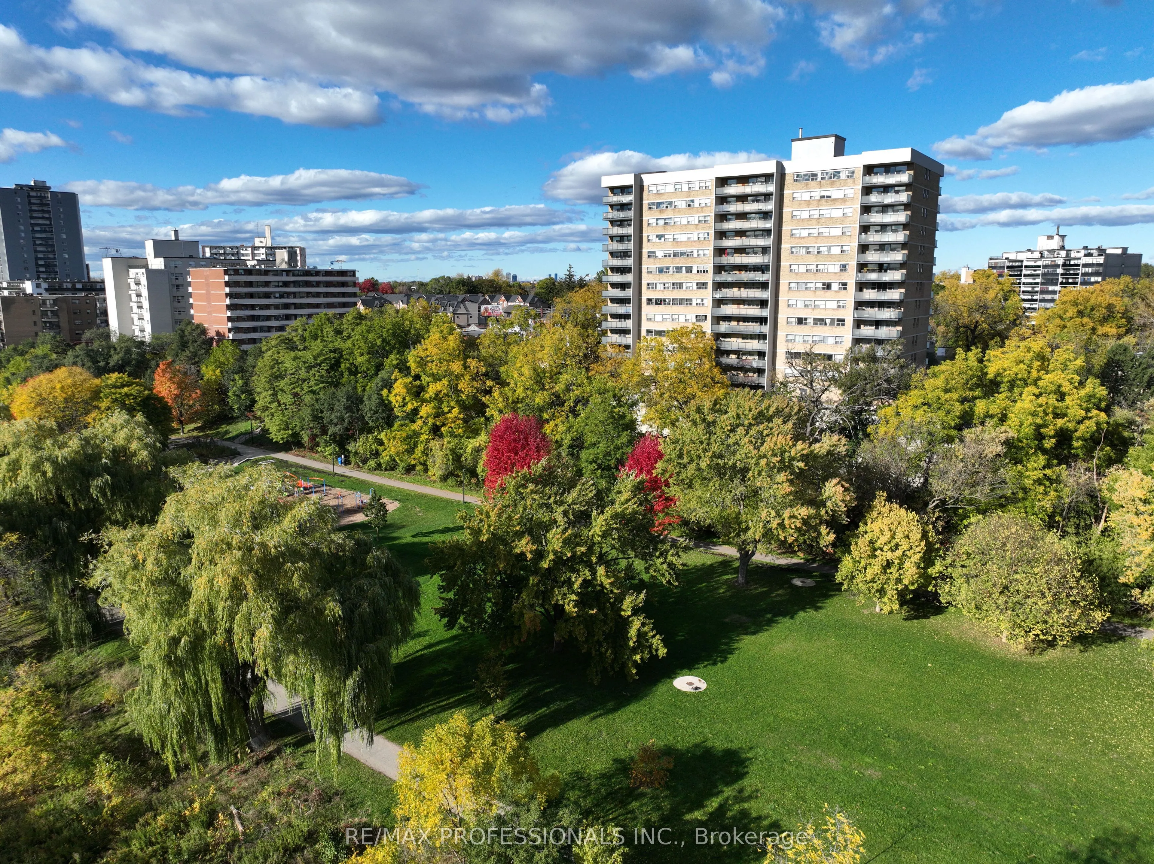 2130 Weston Road, #405