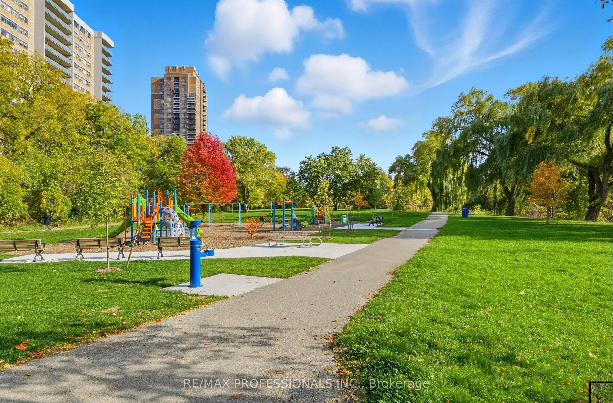 2130 Weston Road, #405