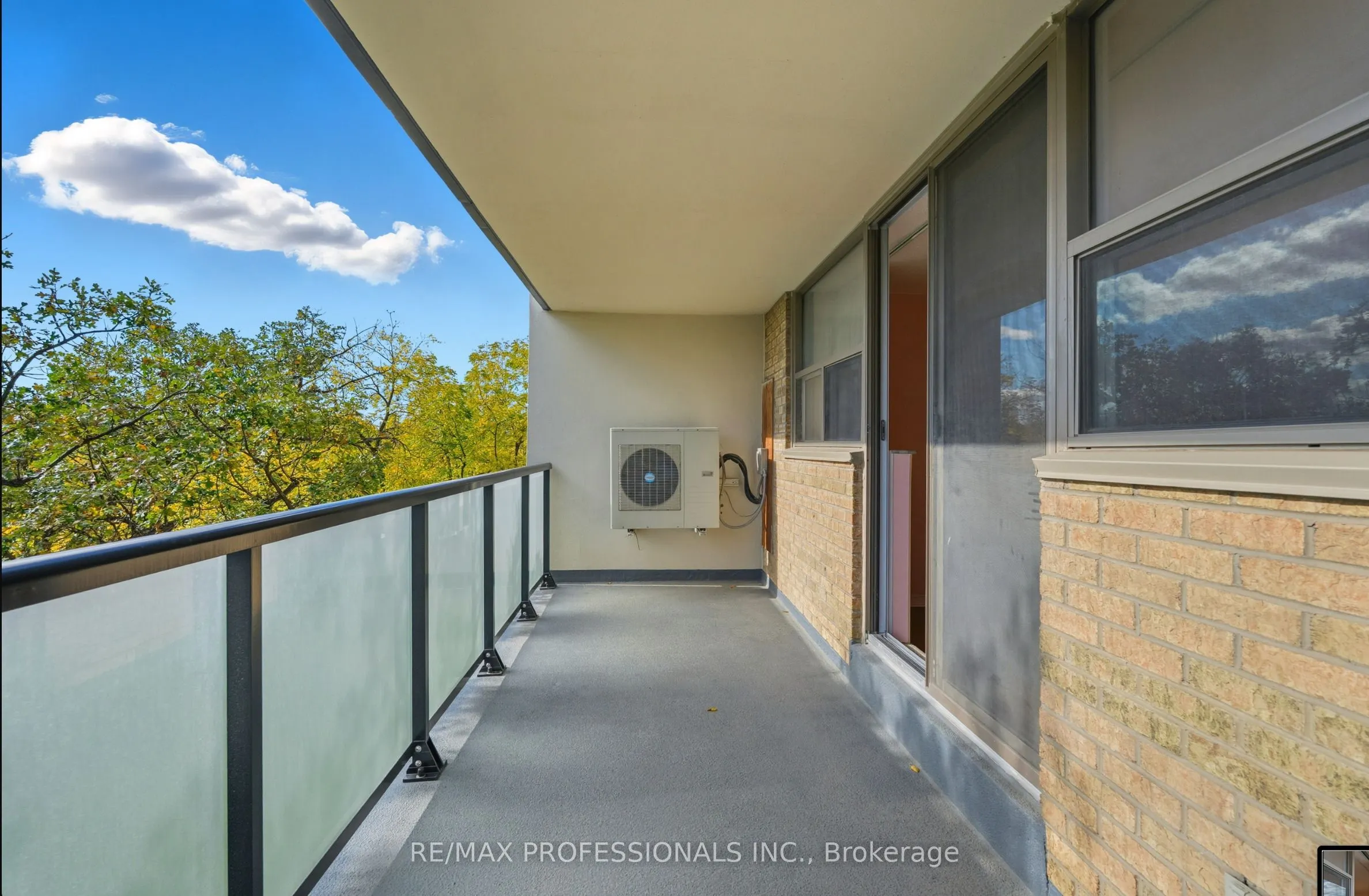 2130 Weston Road, #405
