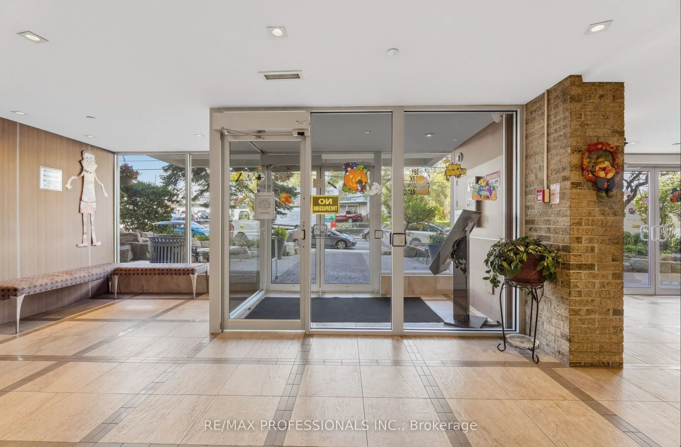 2130 Weston Road, #405