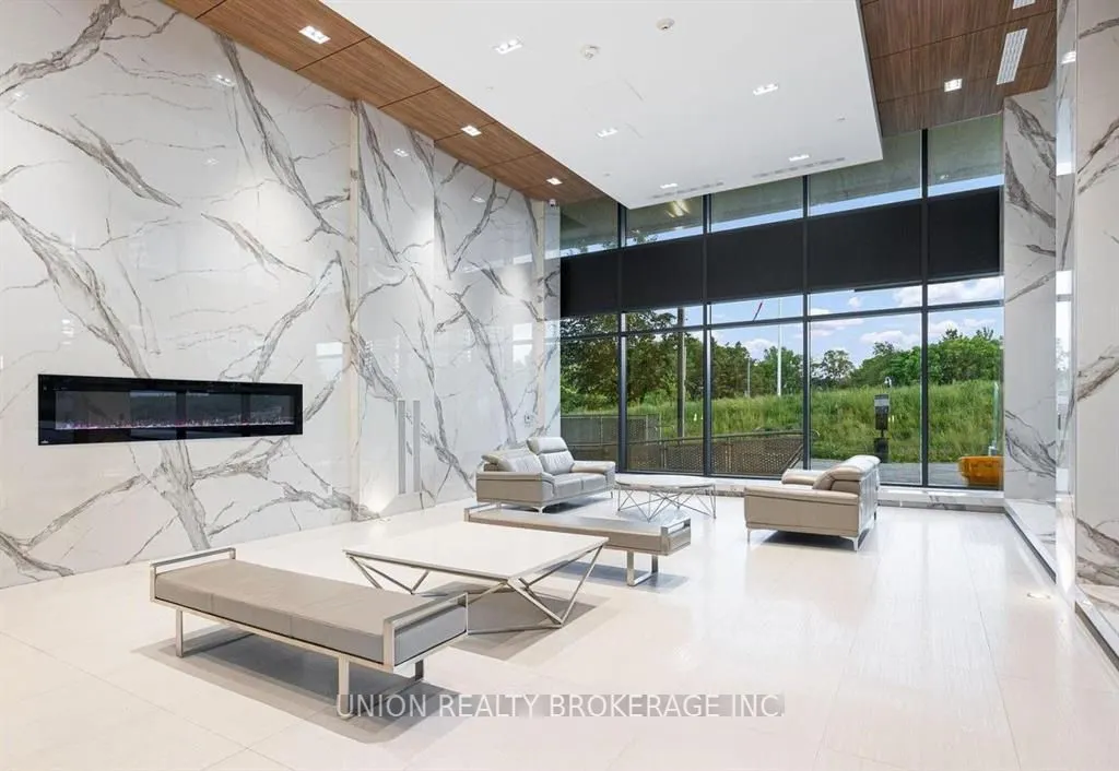 20 Shore Breeze Drive, #3907