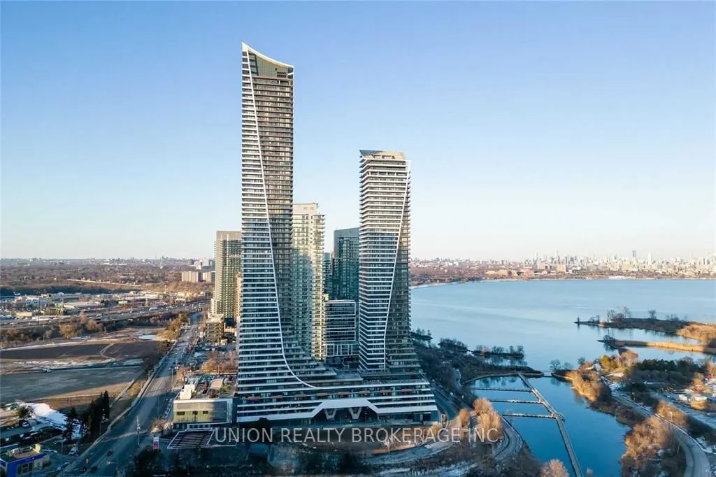20 Shore Breeze Drive, #3907