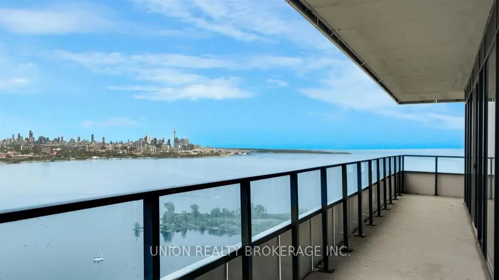 20 Shore Breeze Drive, #3907