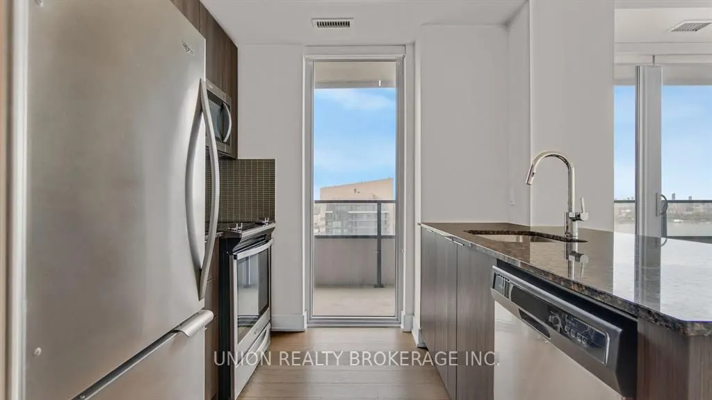 20 Shore Breeze Drive, #3907