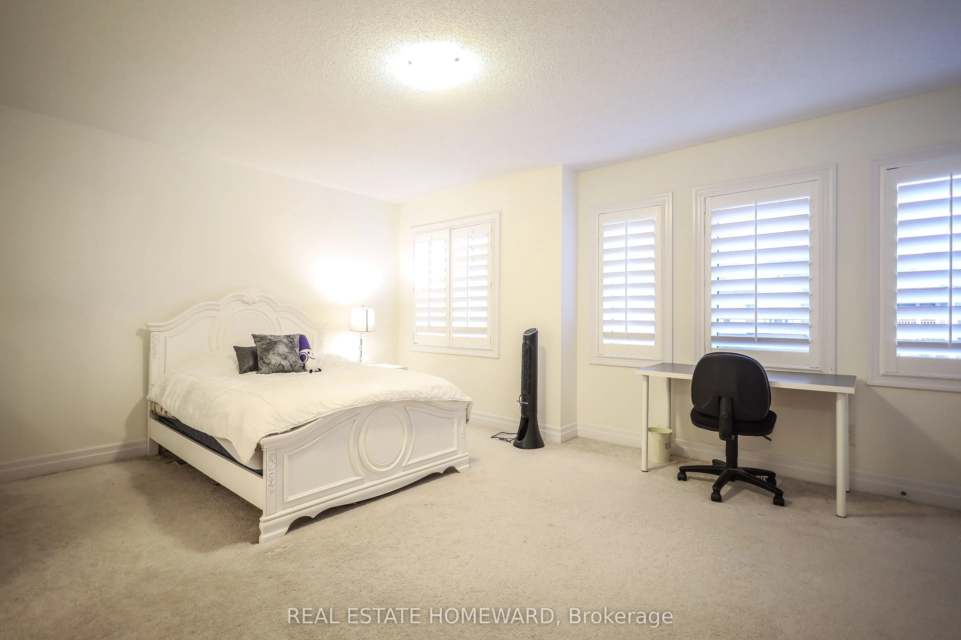 9 Dancing Waters Road