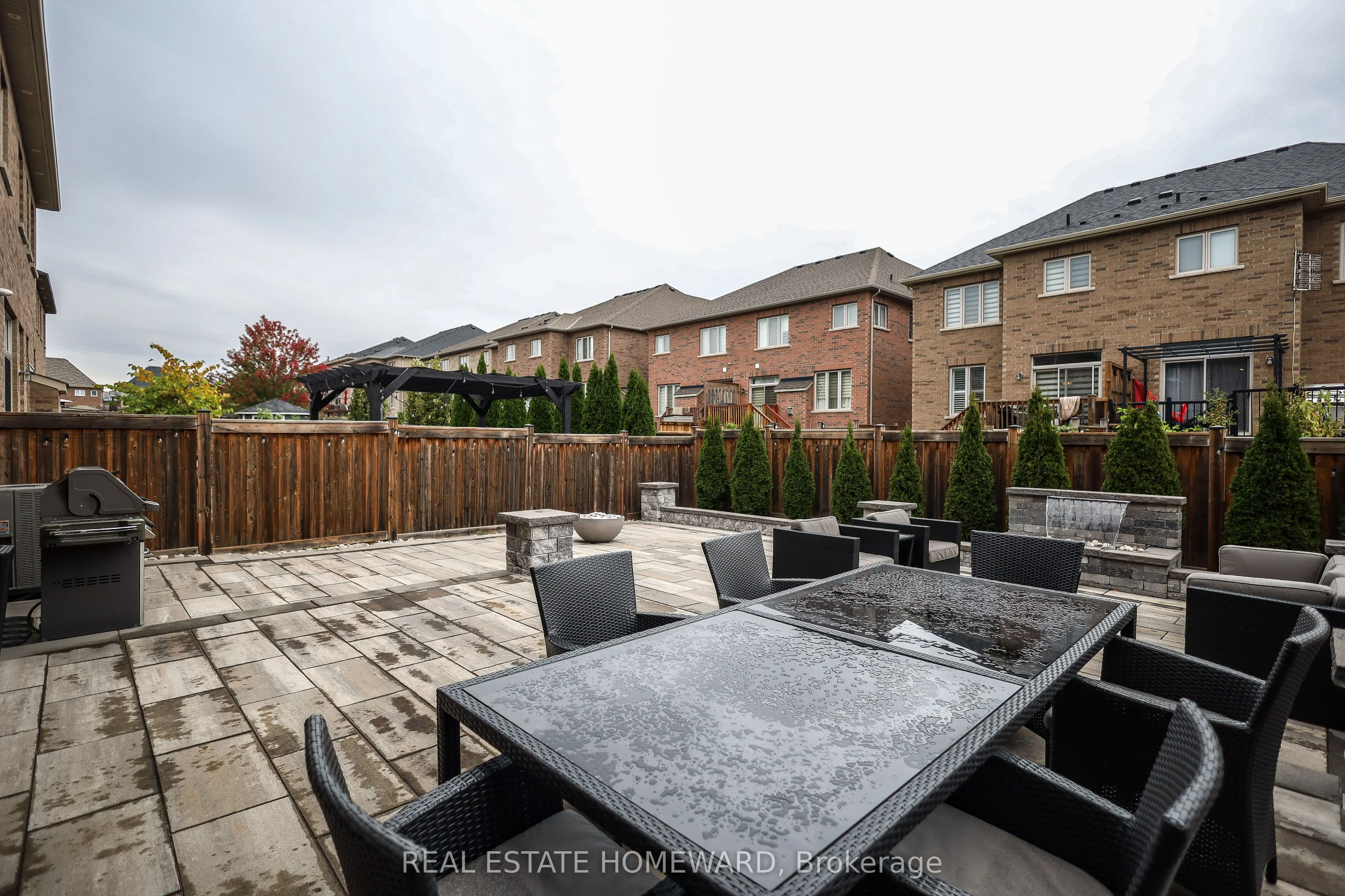 9 Dancing Waters Road