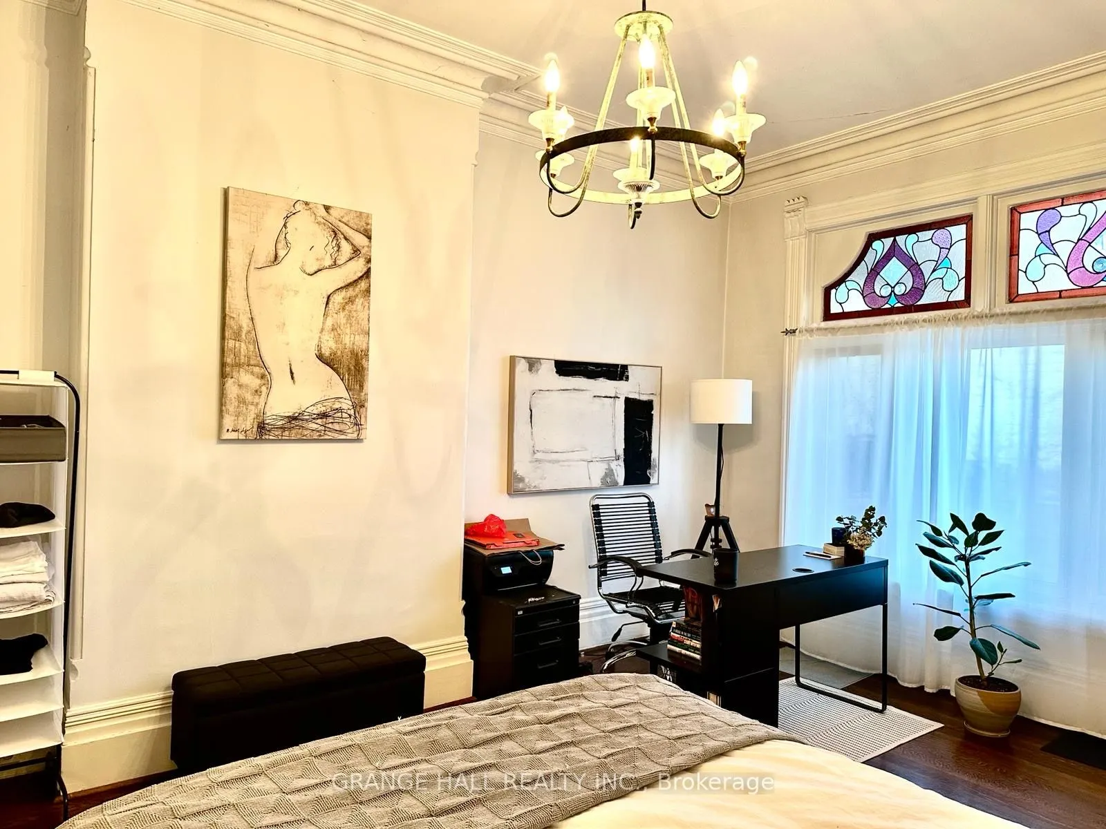 1544 King Street W
