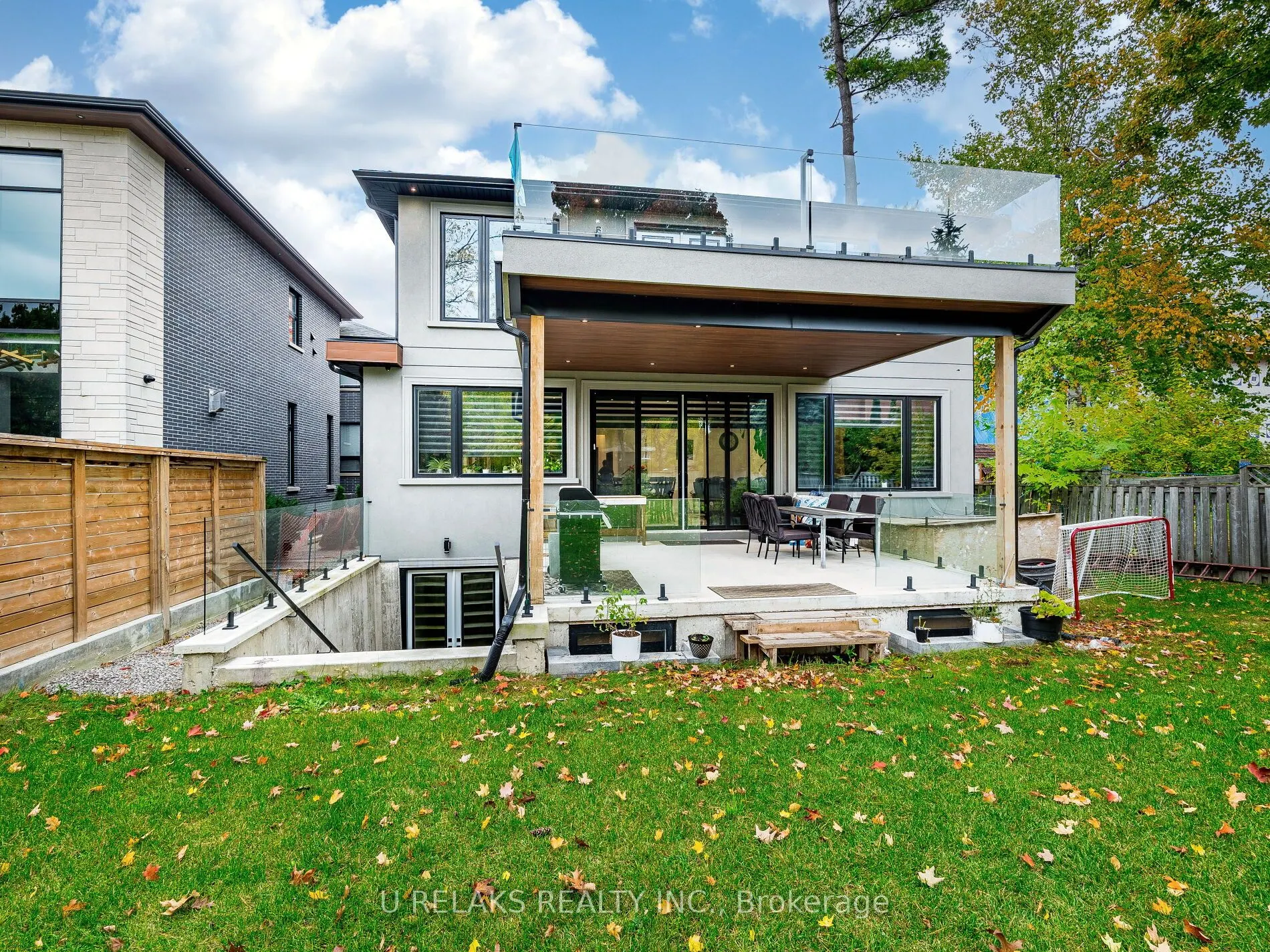 3081 Grenville Drive