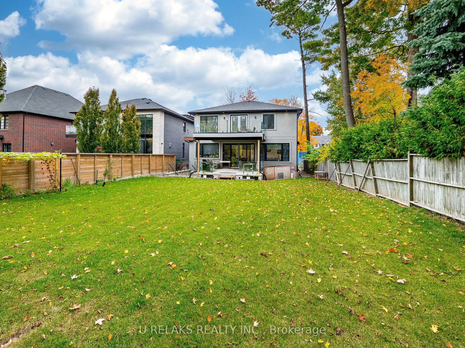 3081 Grenville Drive