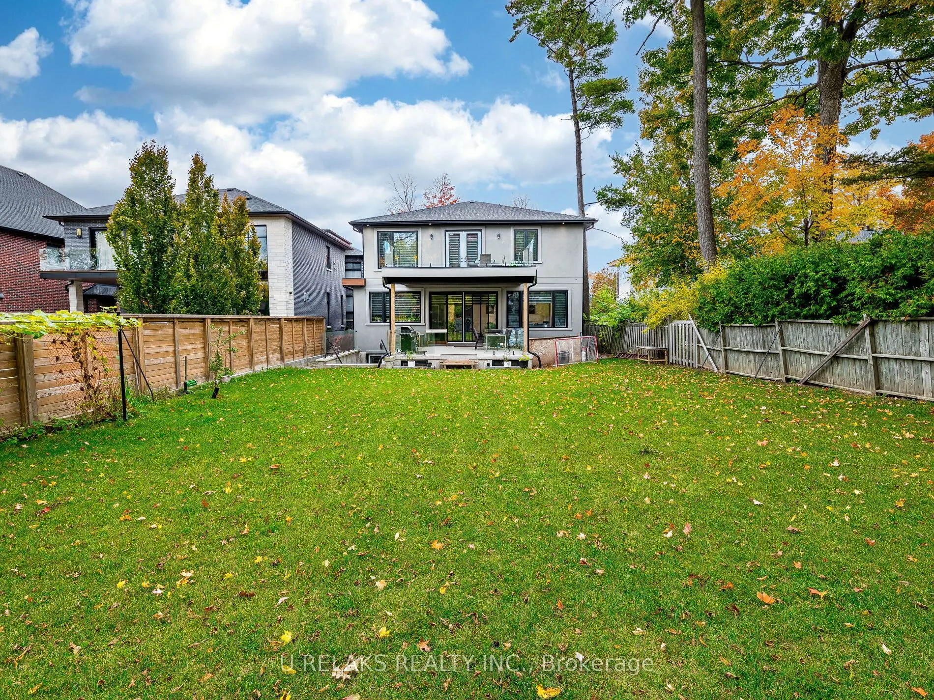 3081 Grenville Drive
