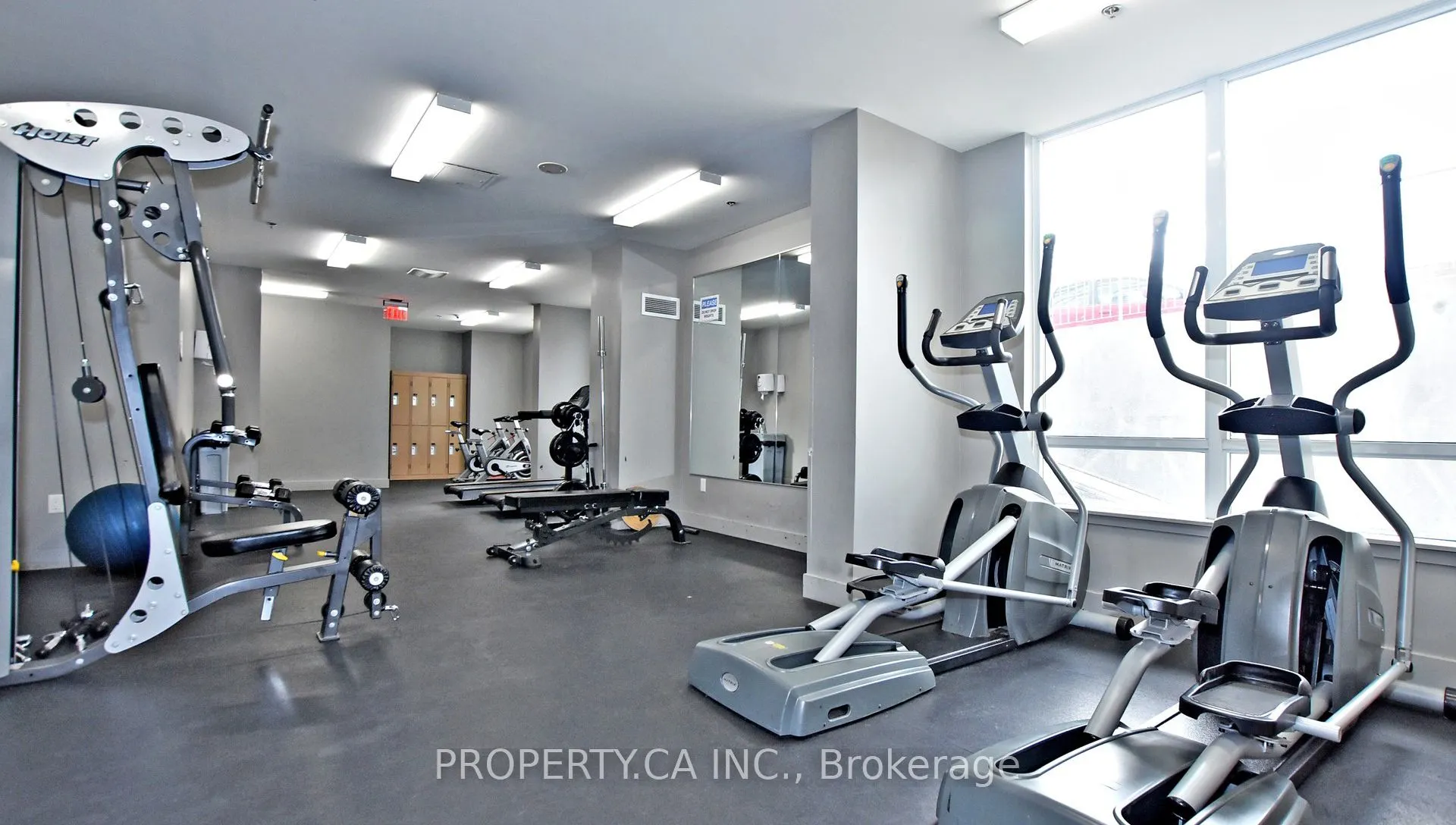 812 Lansdowne Avenue, #711
