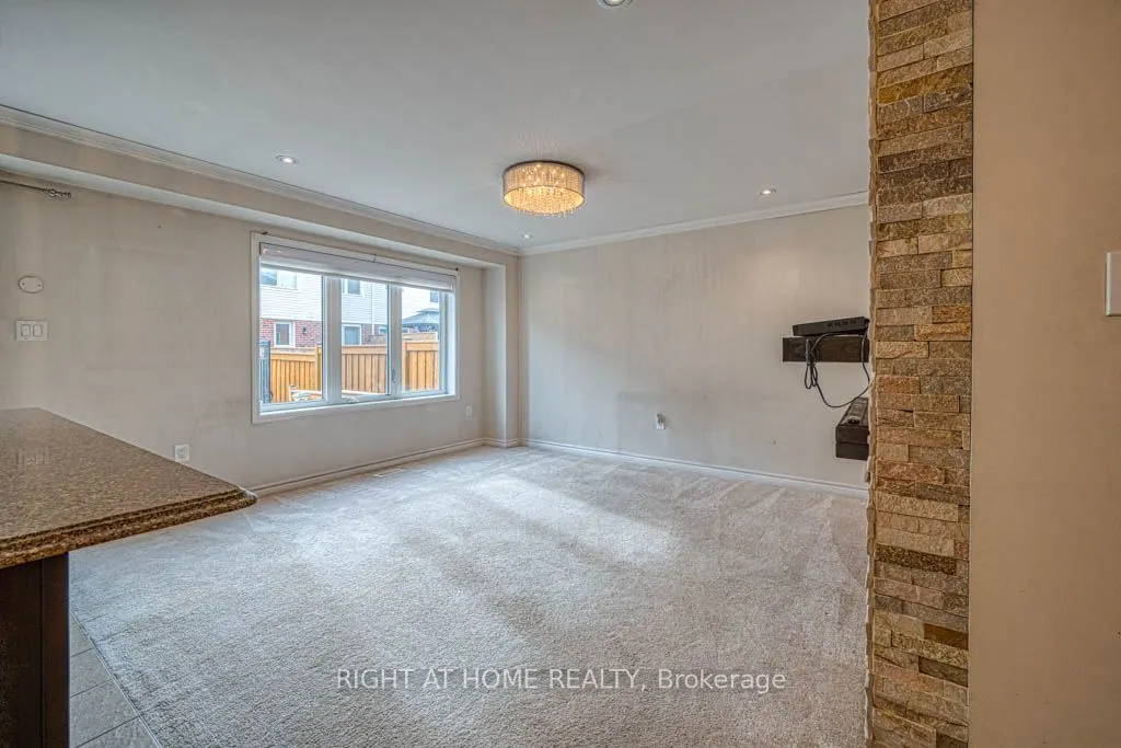 34 Enford Crescent