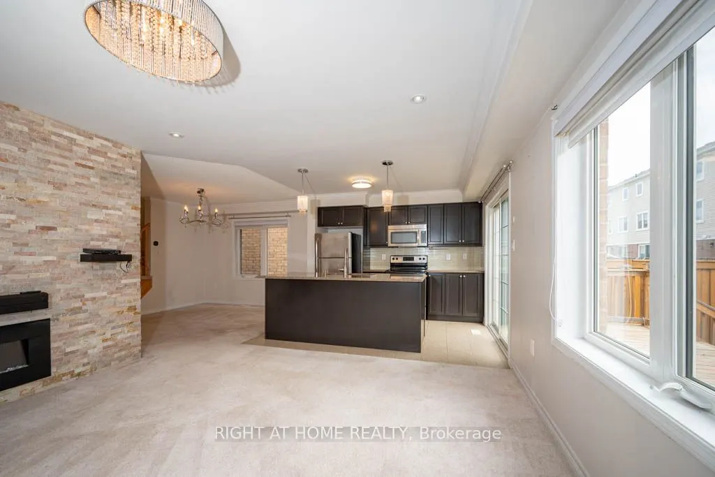 34 Enford Crescent