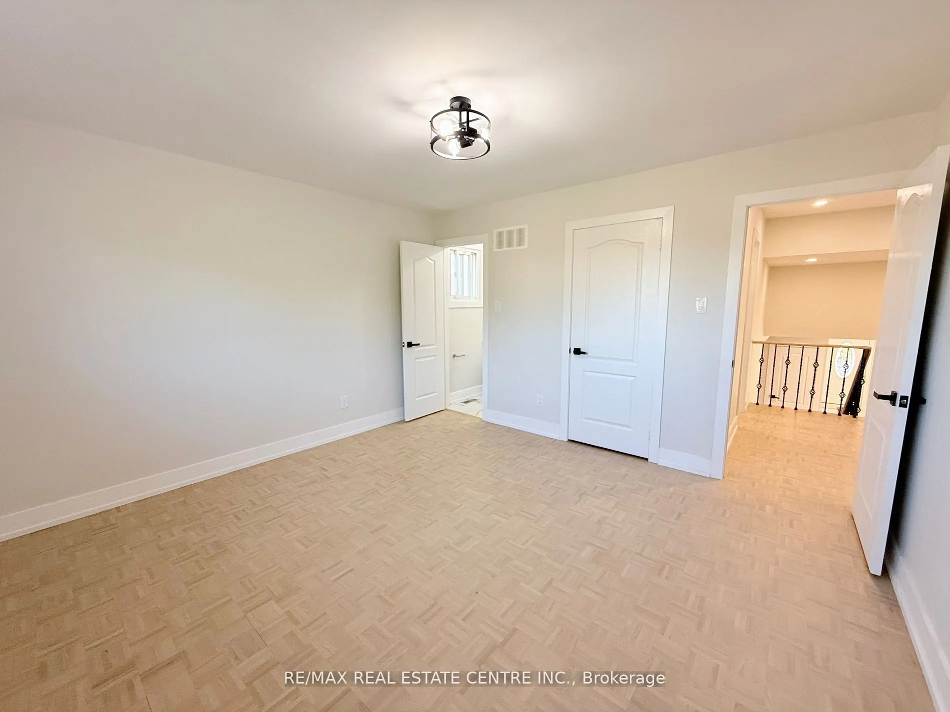 1215 Larny Court