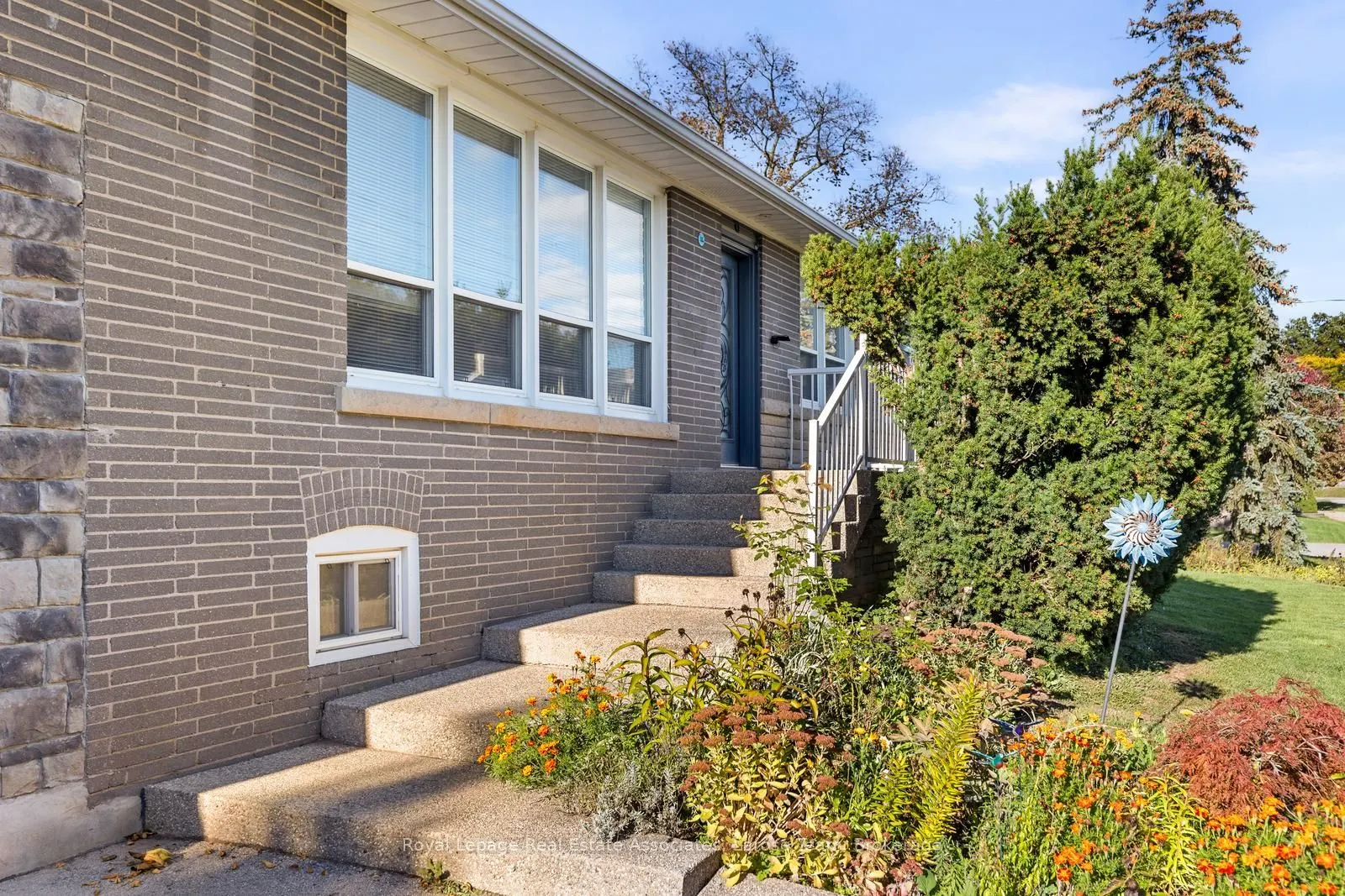 453 Brookside Drive, #Upper