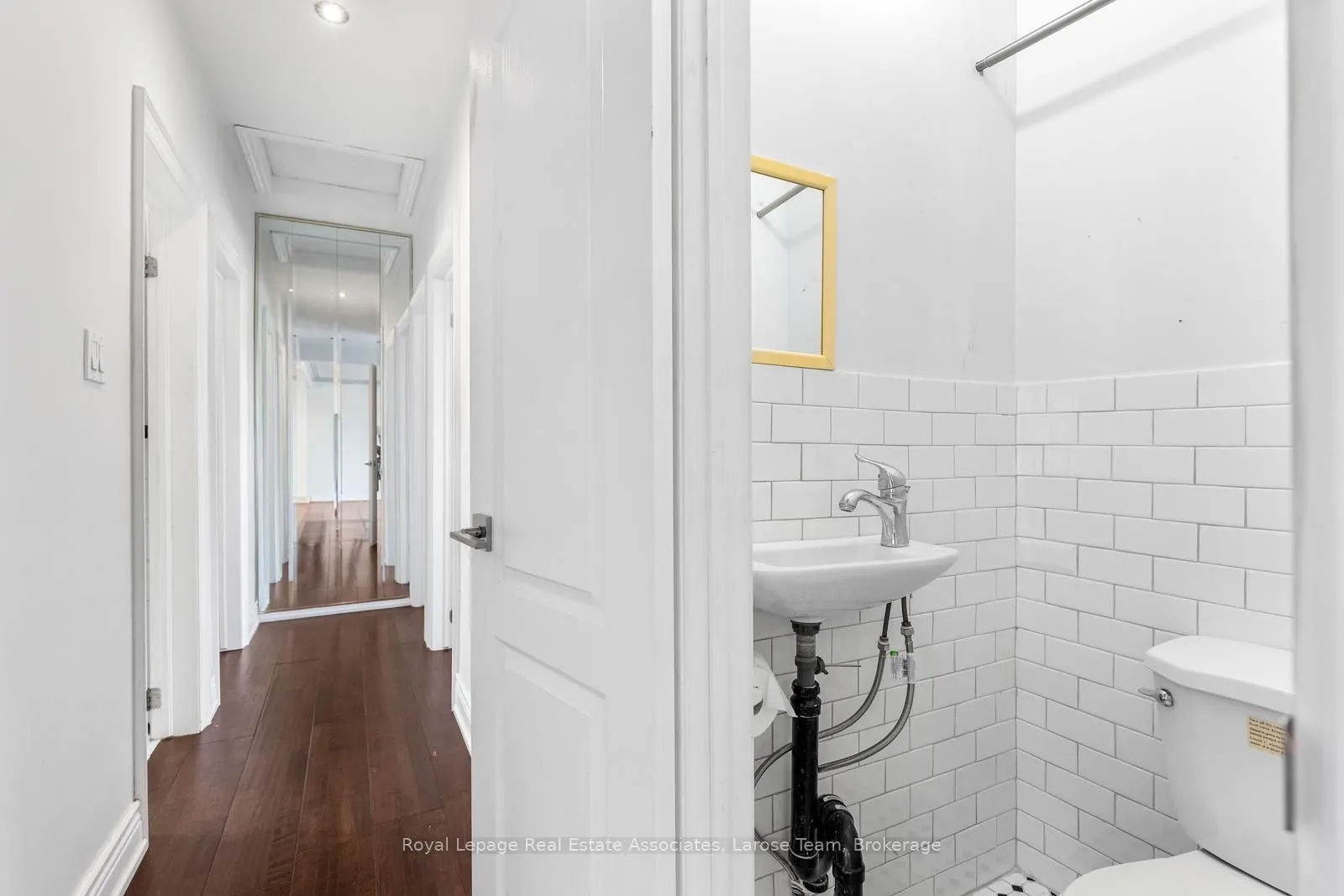 453 Brookside Drive, #Upper