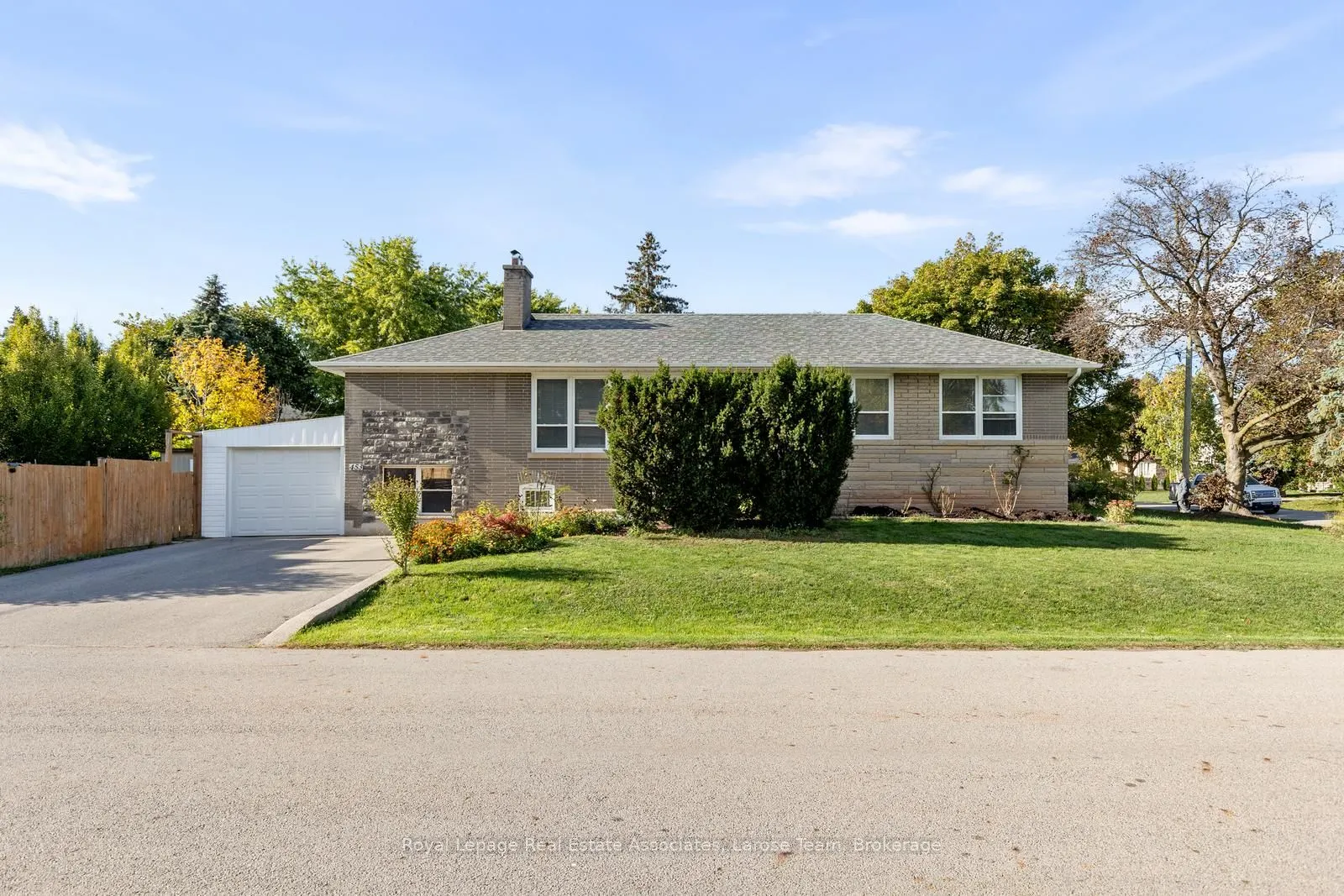 453 Brookside Drive, #Upper