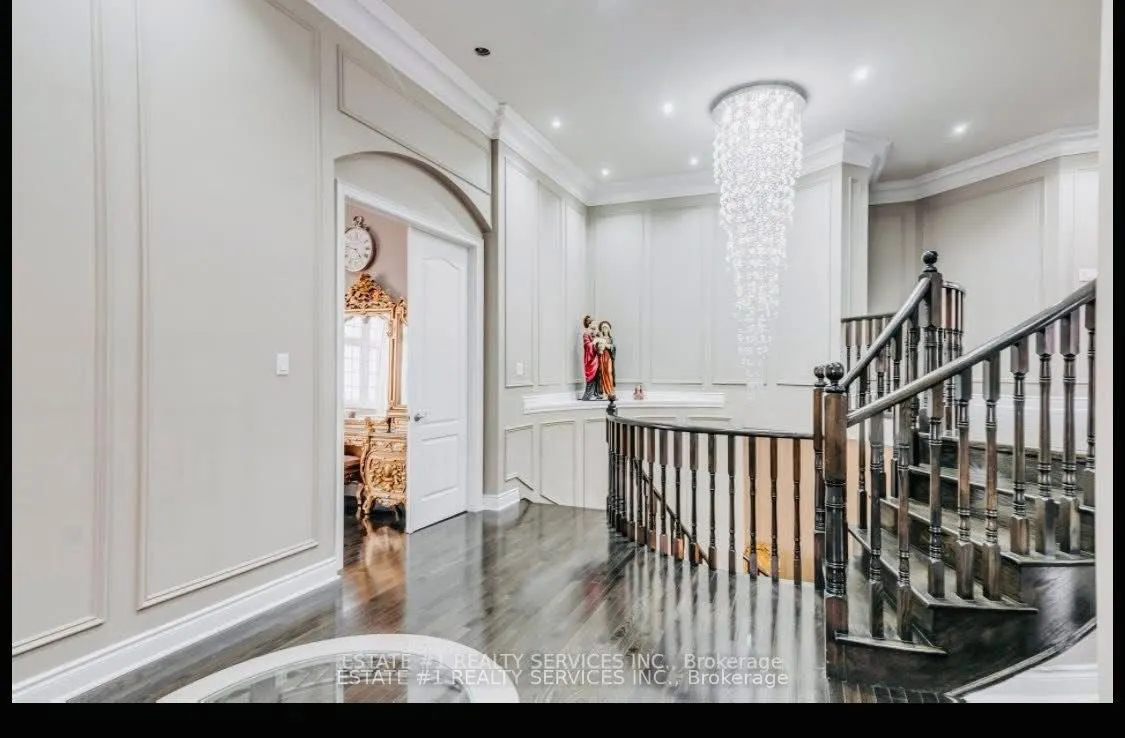 4 Agincourt Circle