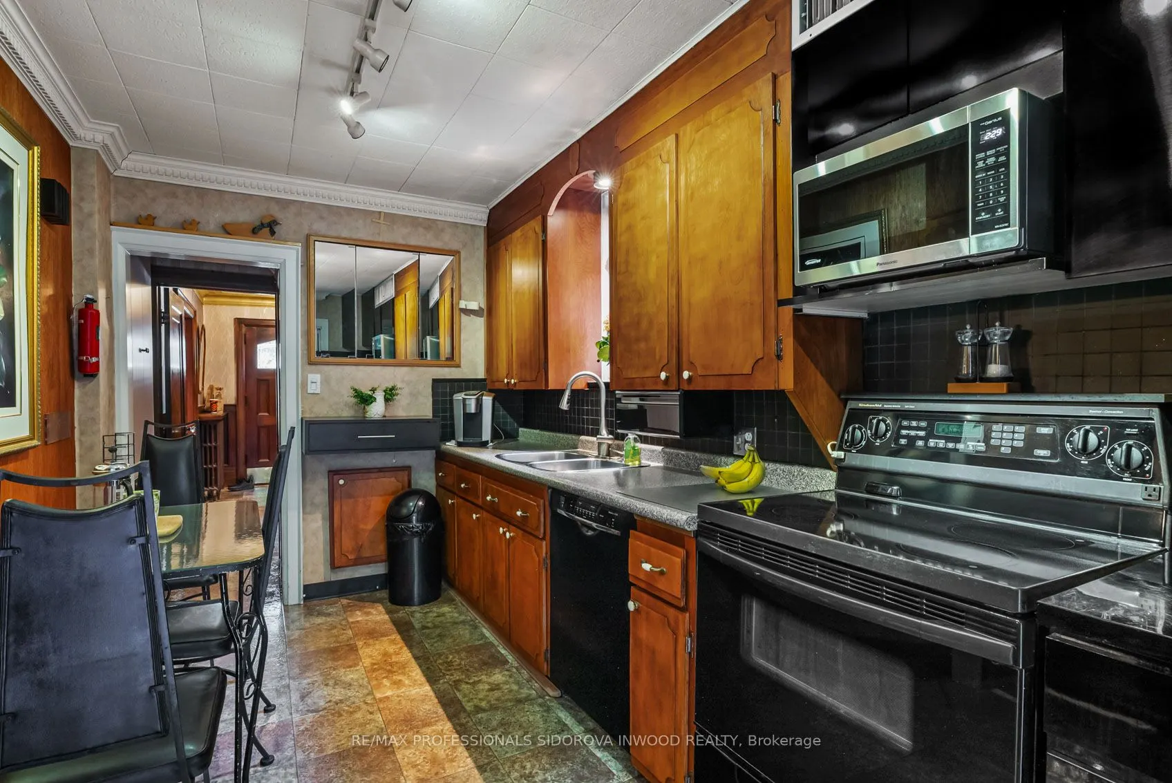 45 Birchview Crescent