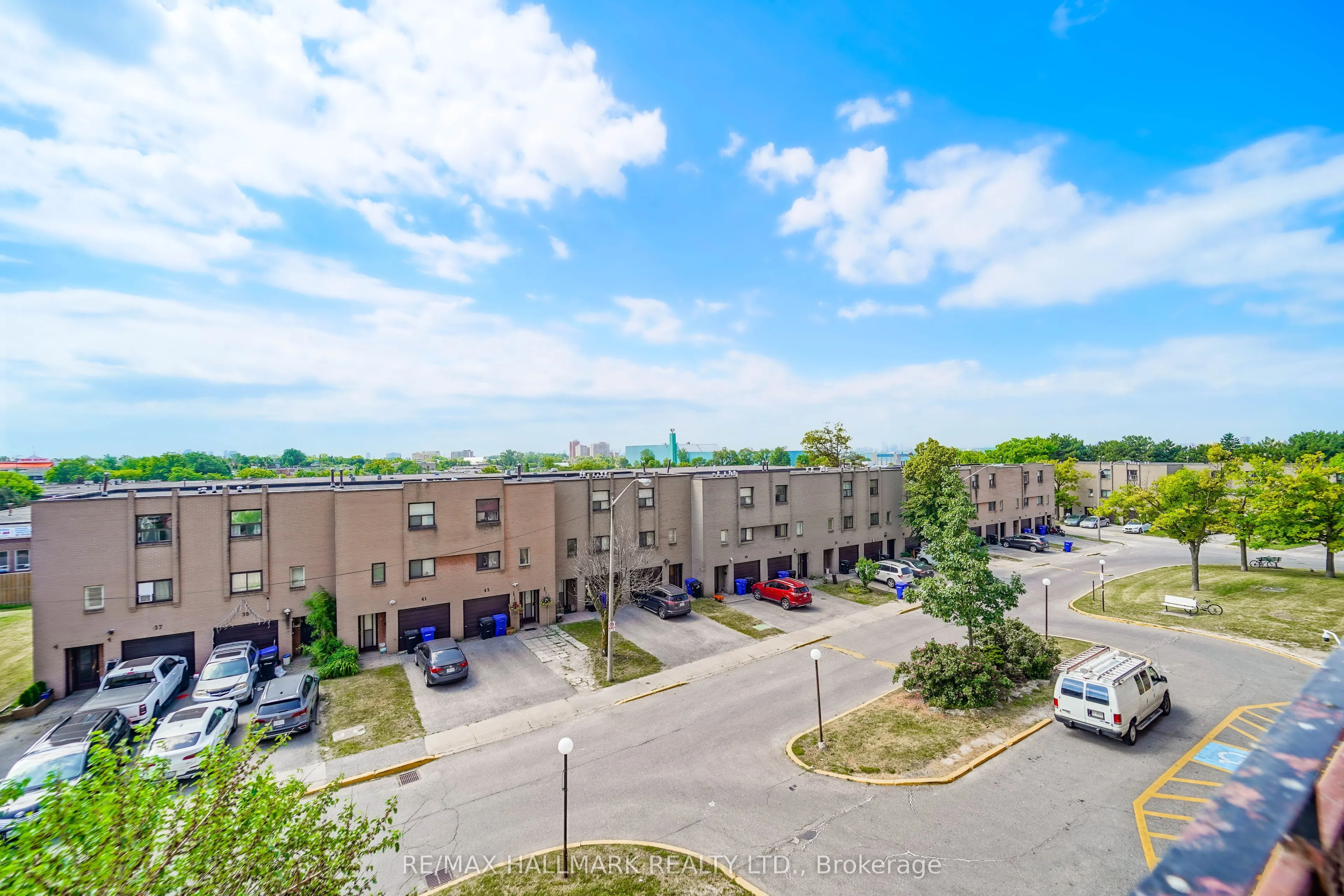 50 LOTHERTON Pathway, #411