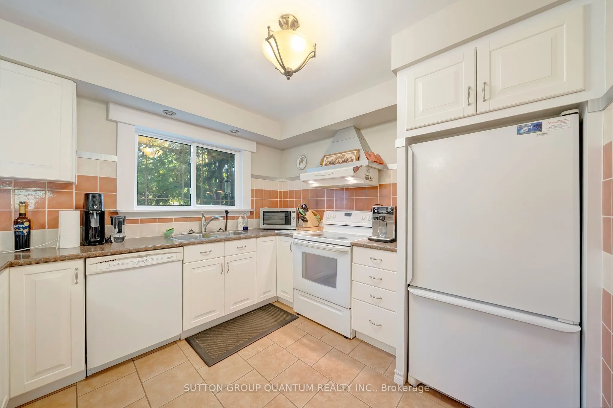 1224 Fairdale Drive