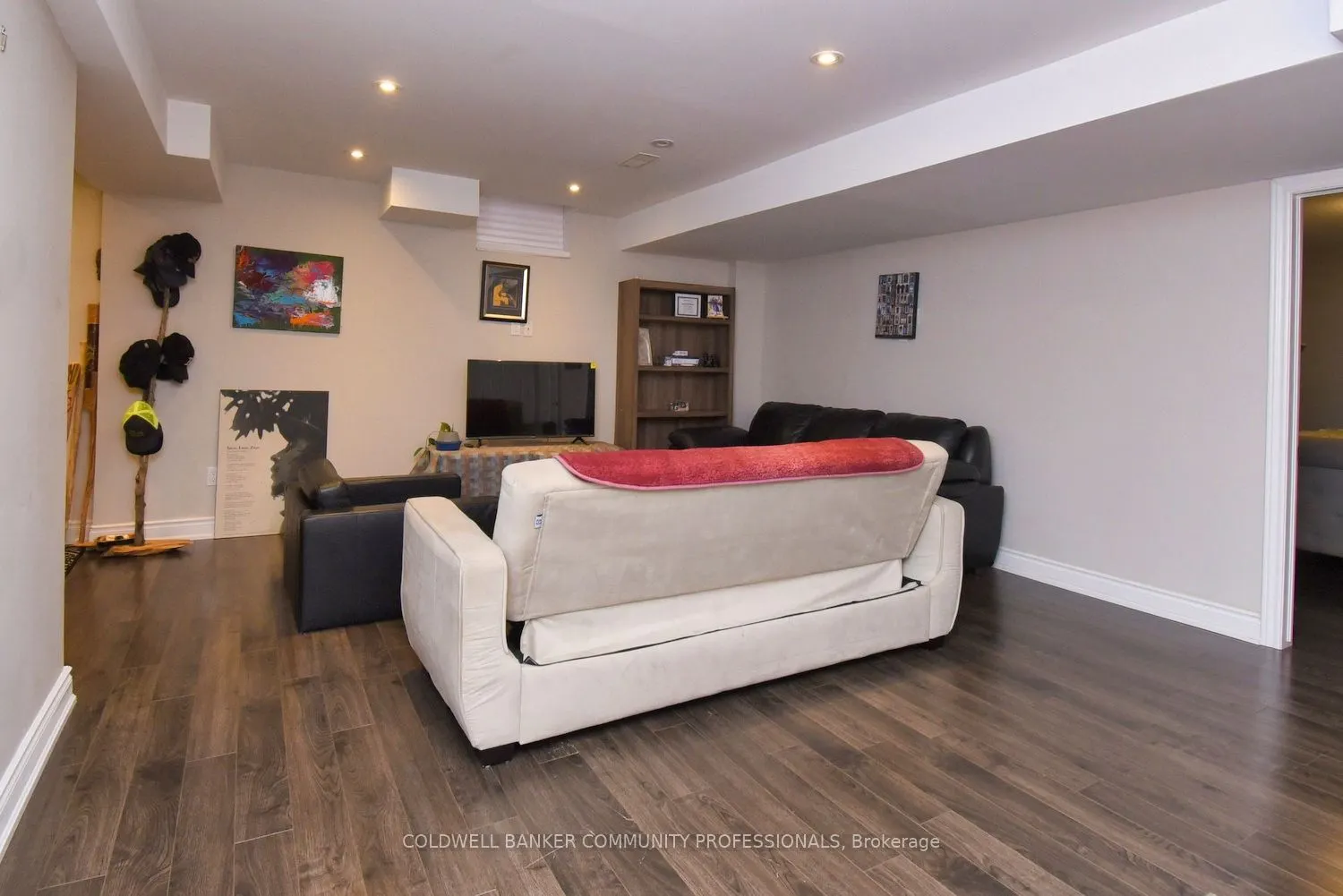 5 Dillon Drive