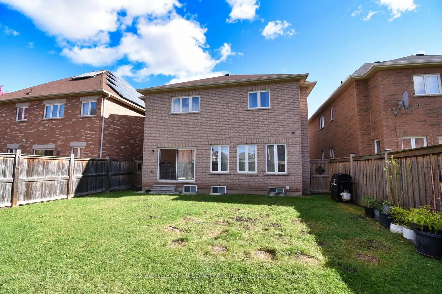 5 Dillon Drive