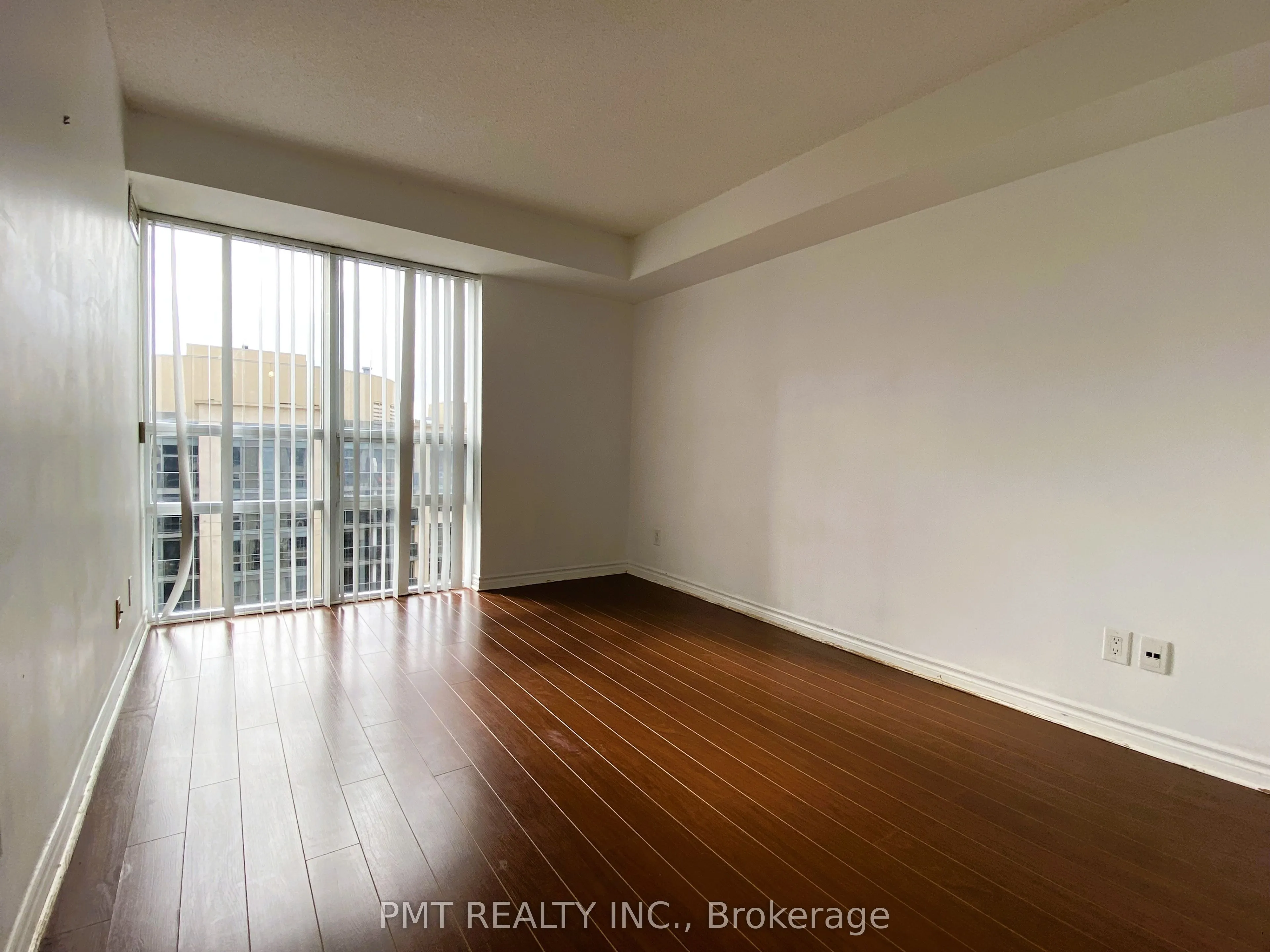 5 Michael Power Place, #2203