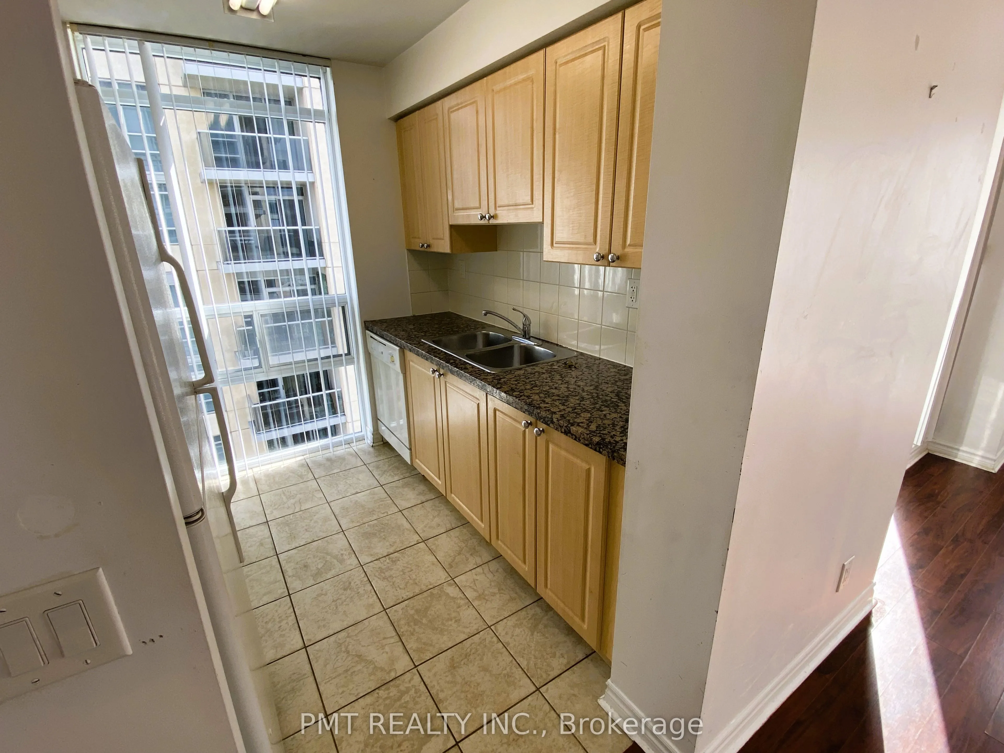 5 Michael Power Place, #2203