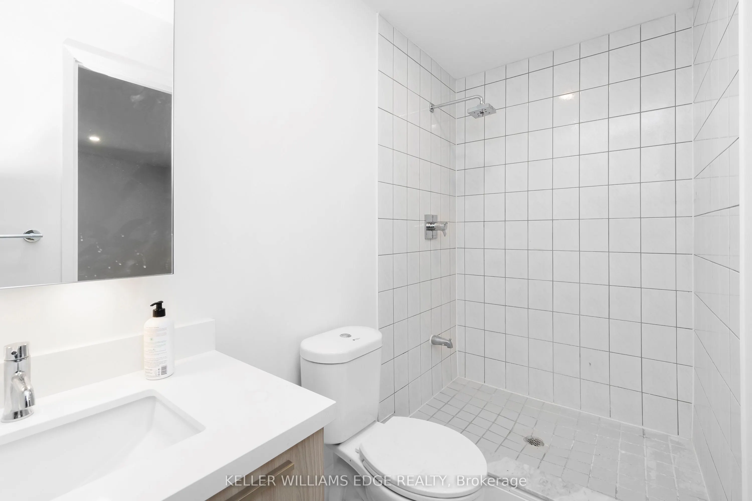 1498 Paddington Court, #UPPER