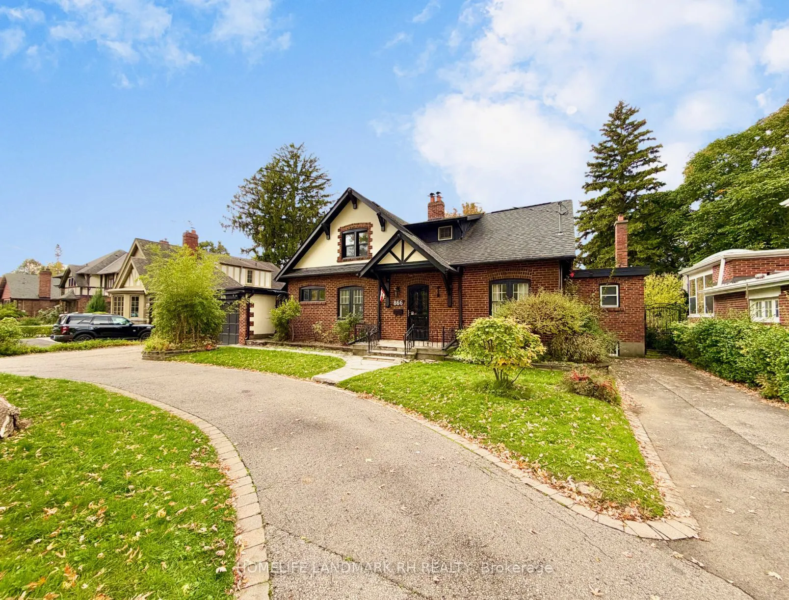 866 Royal York Road