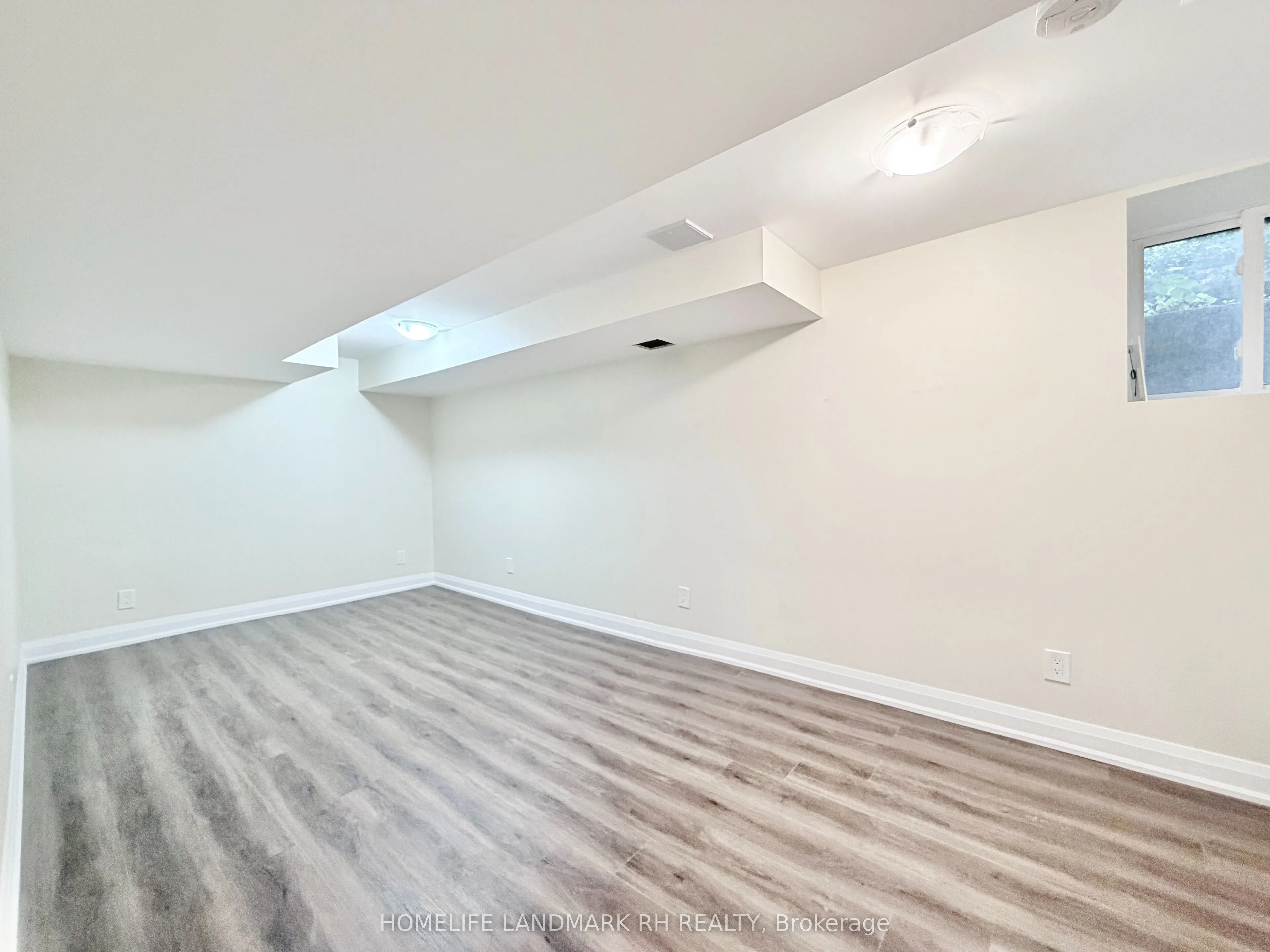 866 Royal York Road