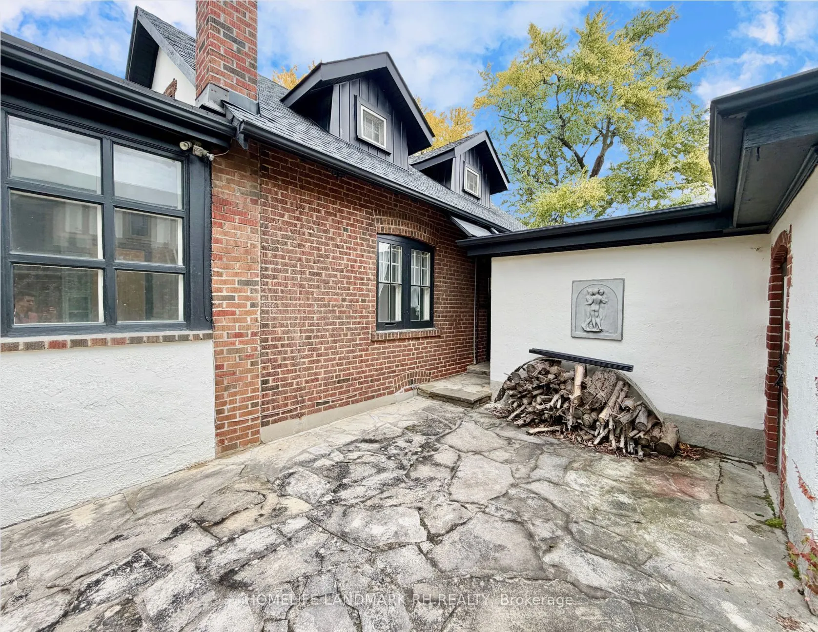 866 Royal York Road