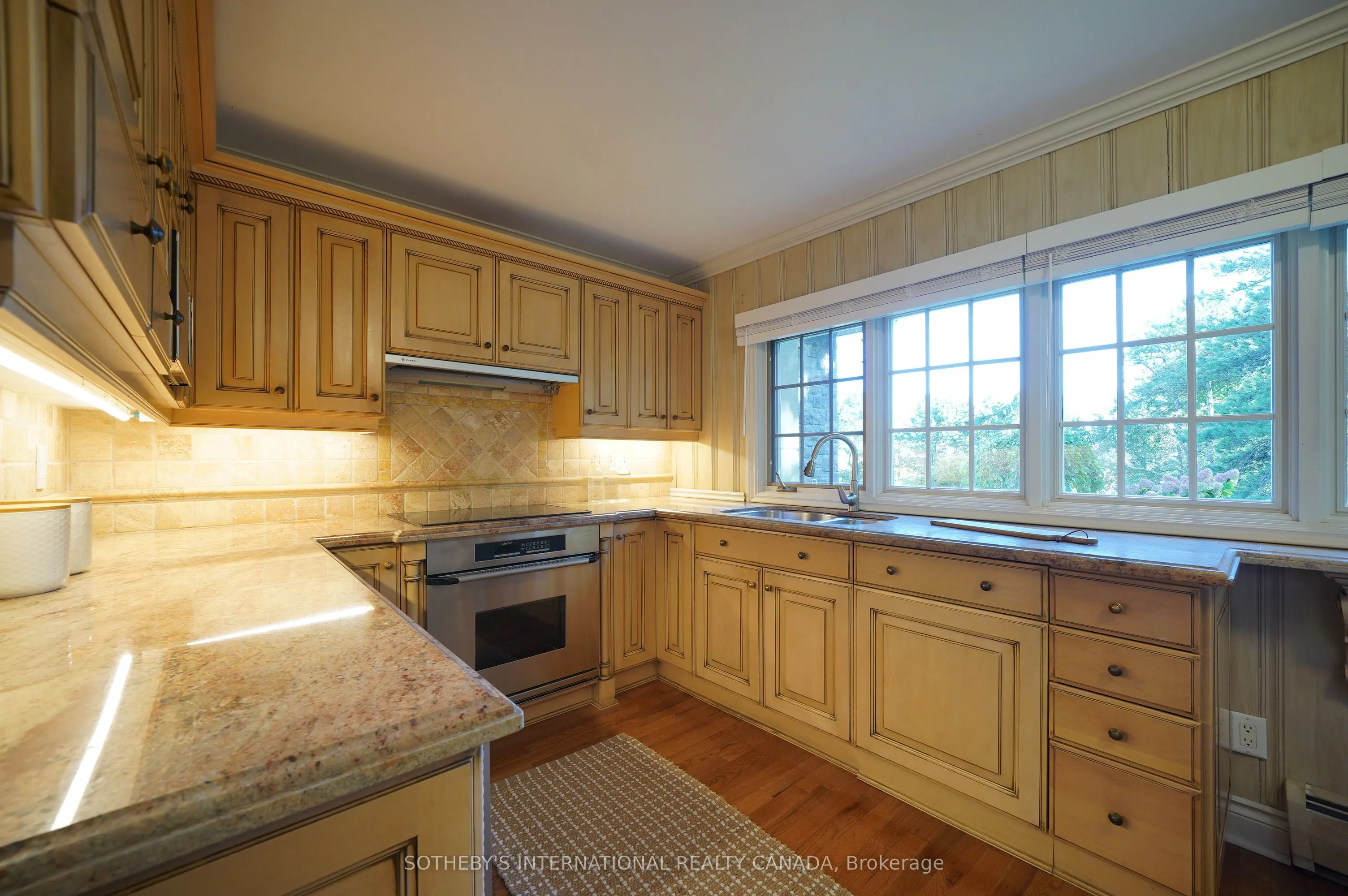5088 Escarpment Side Road